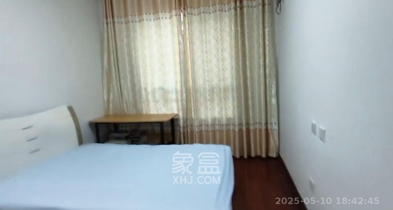 绿地公馆（绿地名邸）  2室2厅1卫    2200.0元/月室内图