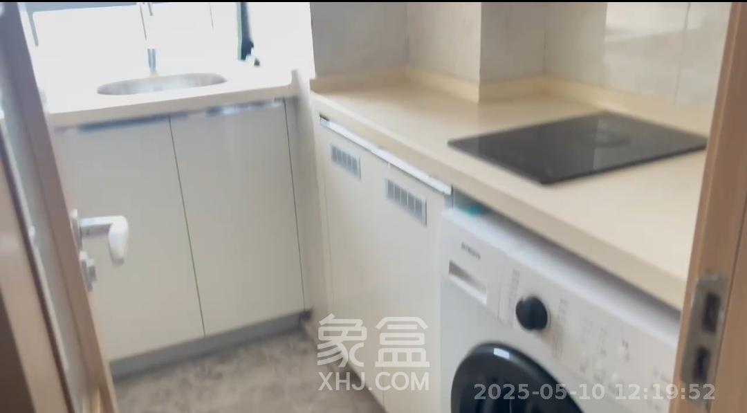 卓越浅水湾  1室0厅0卫   1750.00元/月室内图