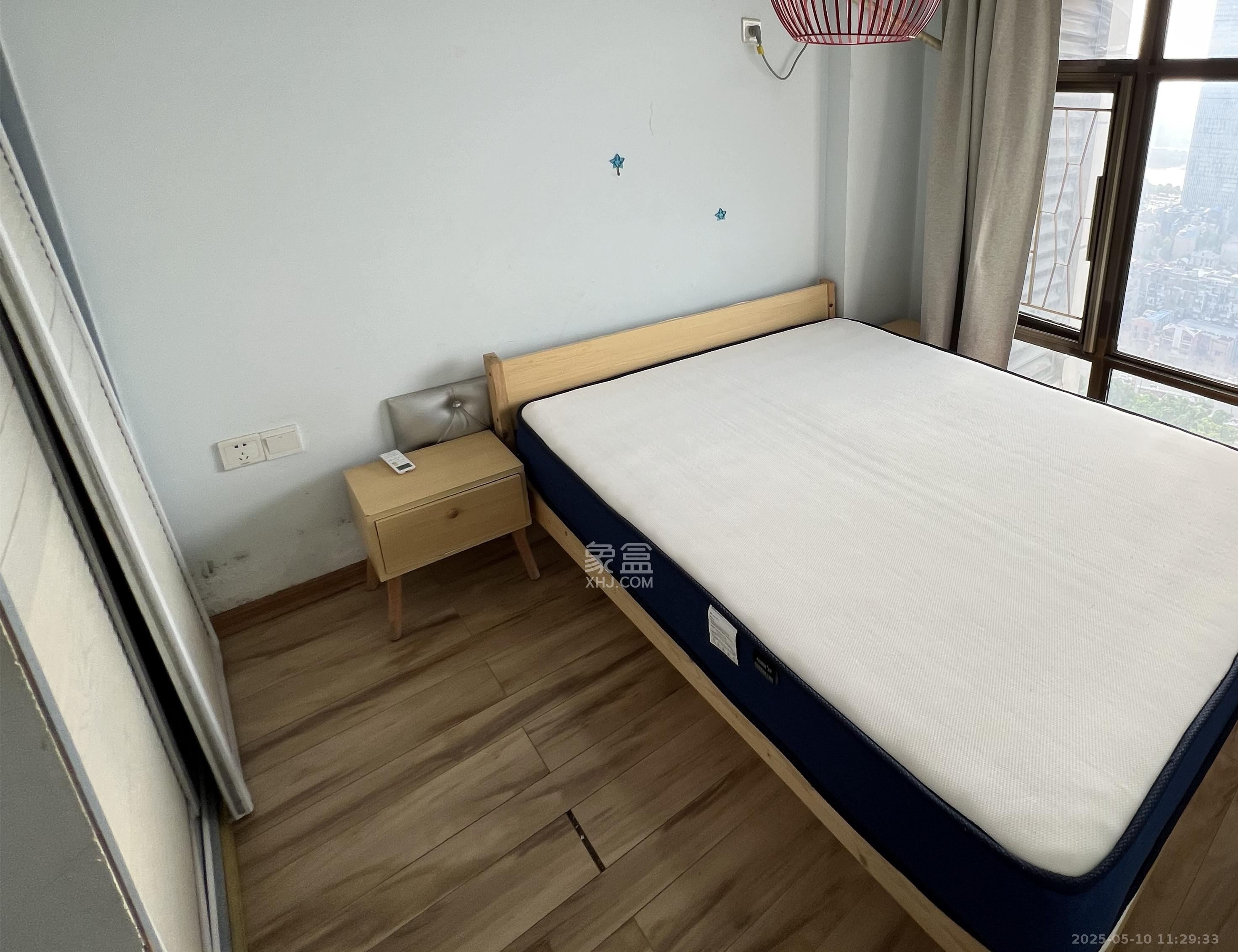 铂宫 2室1厅1卫 2800.0元/月 铂宫 2室1厅1卫 2800.0元/月室内图