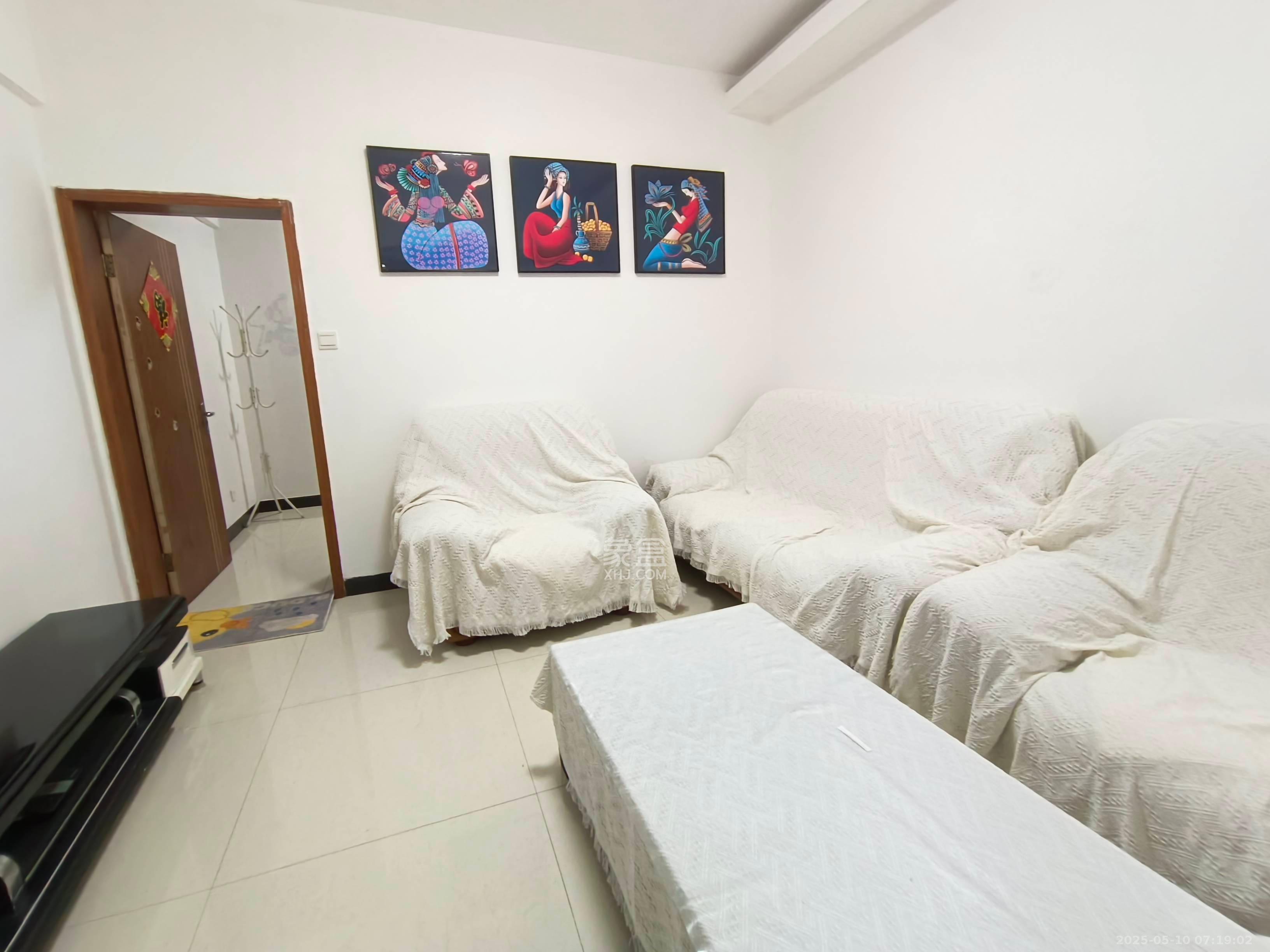 融圣国际 1室1厅1卫 1800.0元/月 融圣国际 1室1厅1卫 1800.0元/月室内图