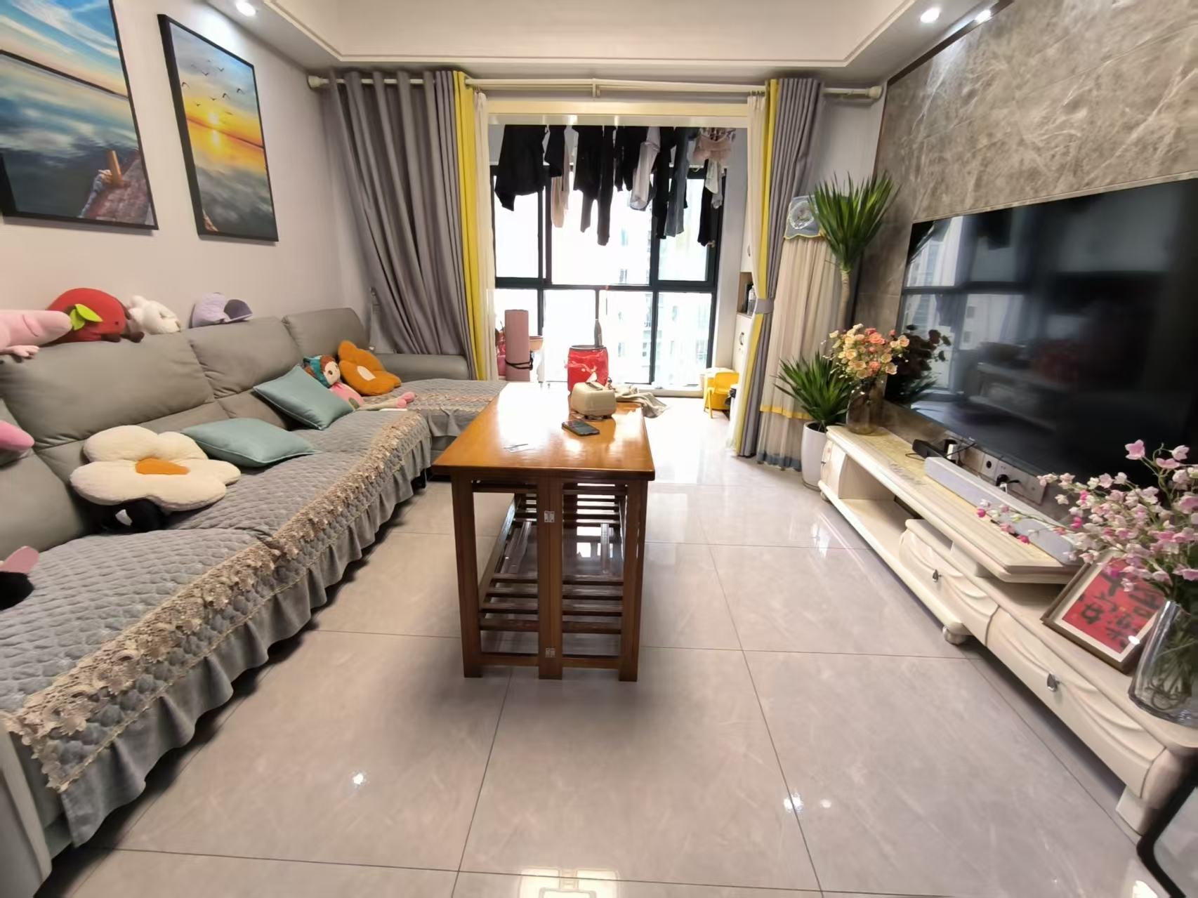 栗雨香堤 3室2厅2卫 69.6万 栗雨香堤 3室2厅2卫 69.6万室内图