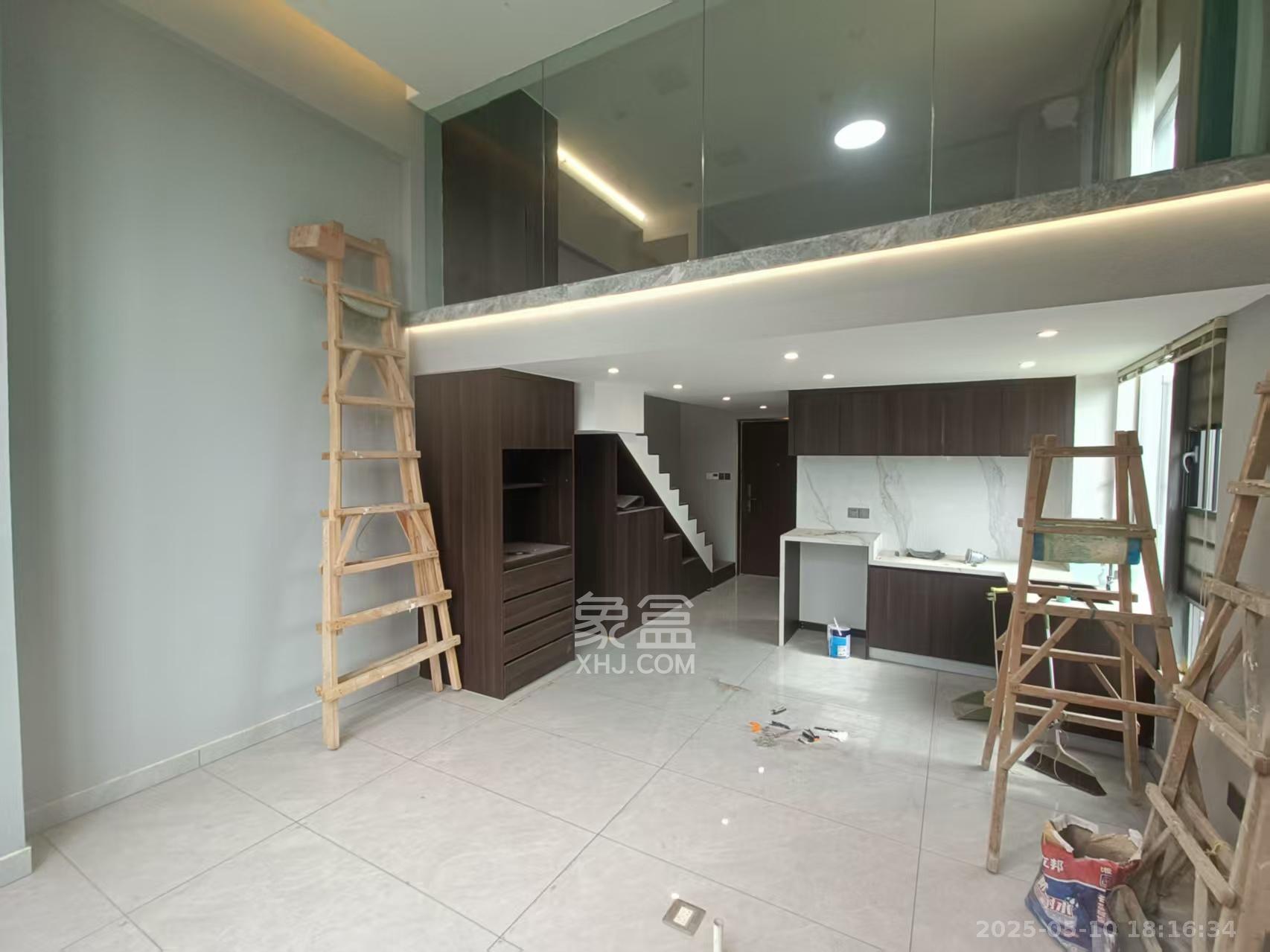 佳兆业云顶都汇 1室1厅1卫 1500.0元/月 佳兆业云顶都汇 1室1厅1卫 1500.0元/月室内图