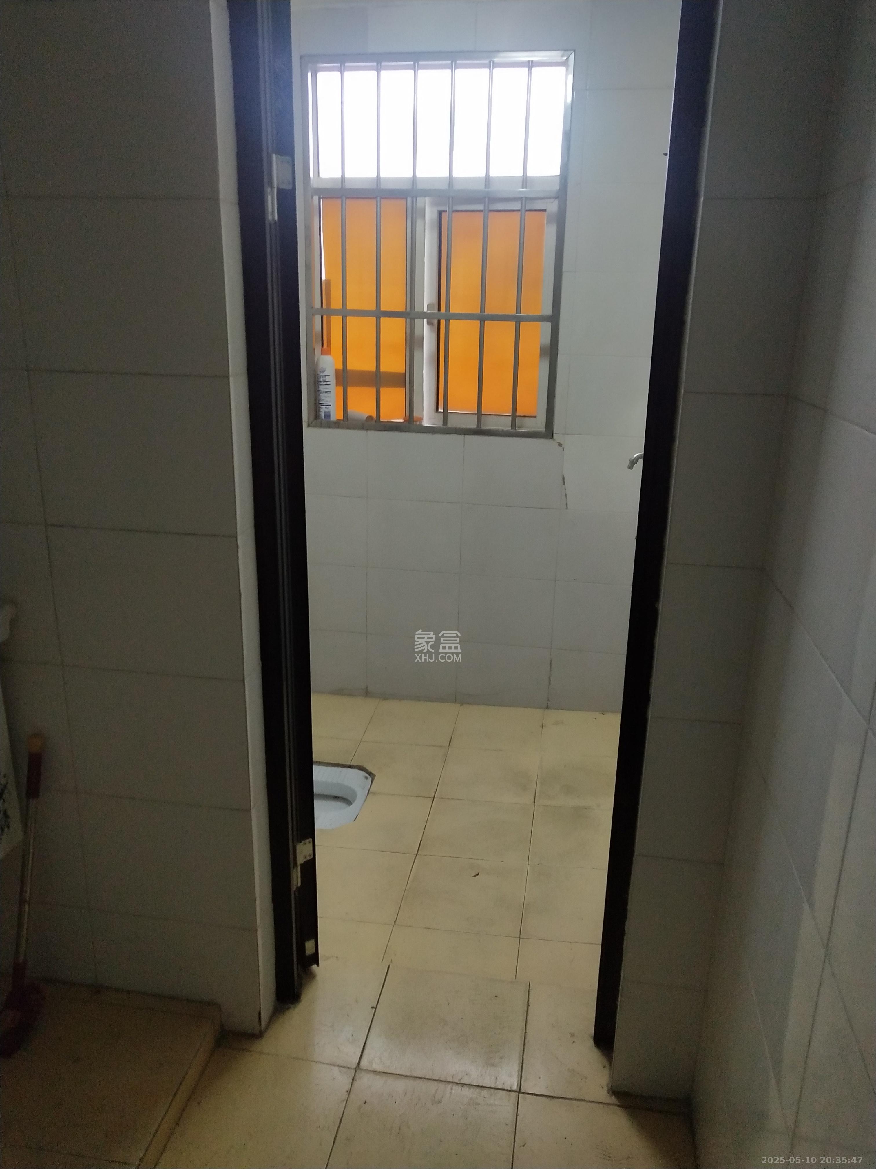 湘麓国际 4室2厅2卫 3000.0元/月 湘麓国际 4室2厅2卫 3000.0元/月室内图