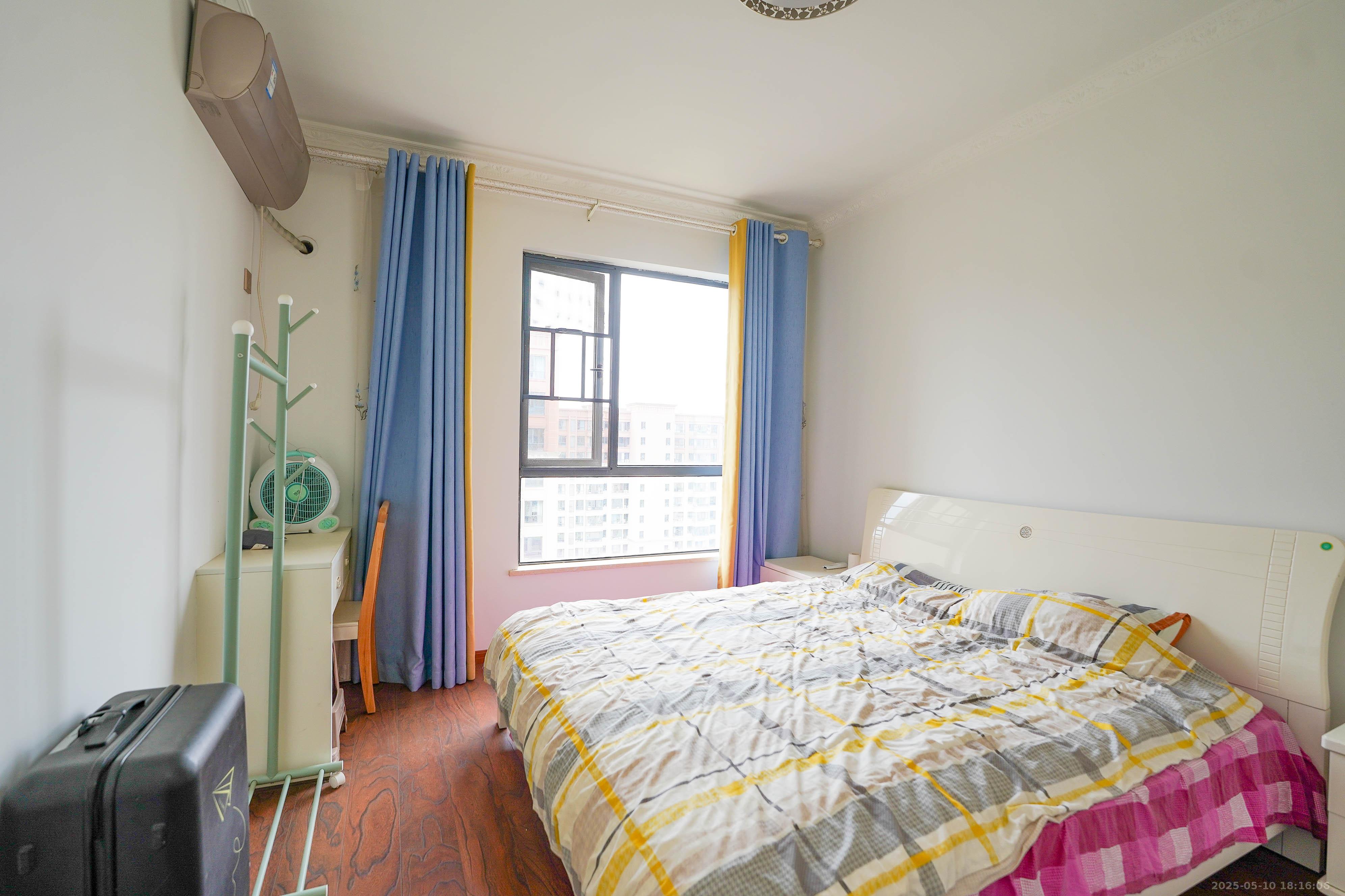 五矿万境蓝山 3室2厅1卫 108.0万 五矿万境蓝山 3室2厅1卫 108.0万卧室