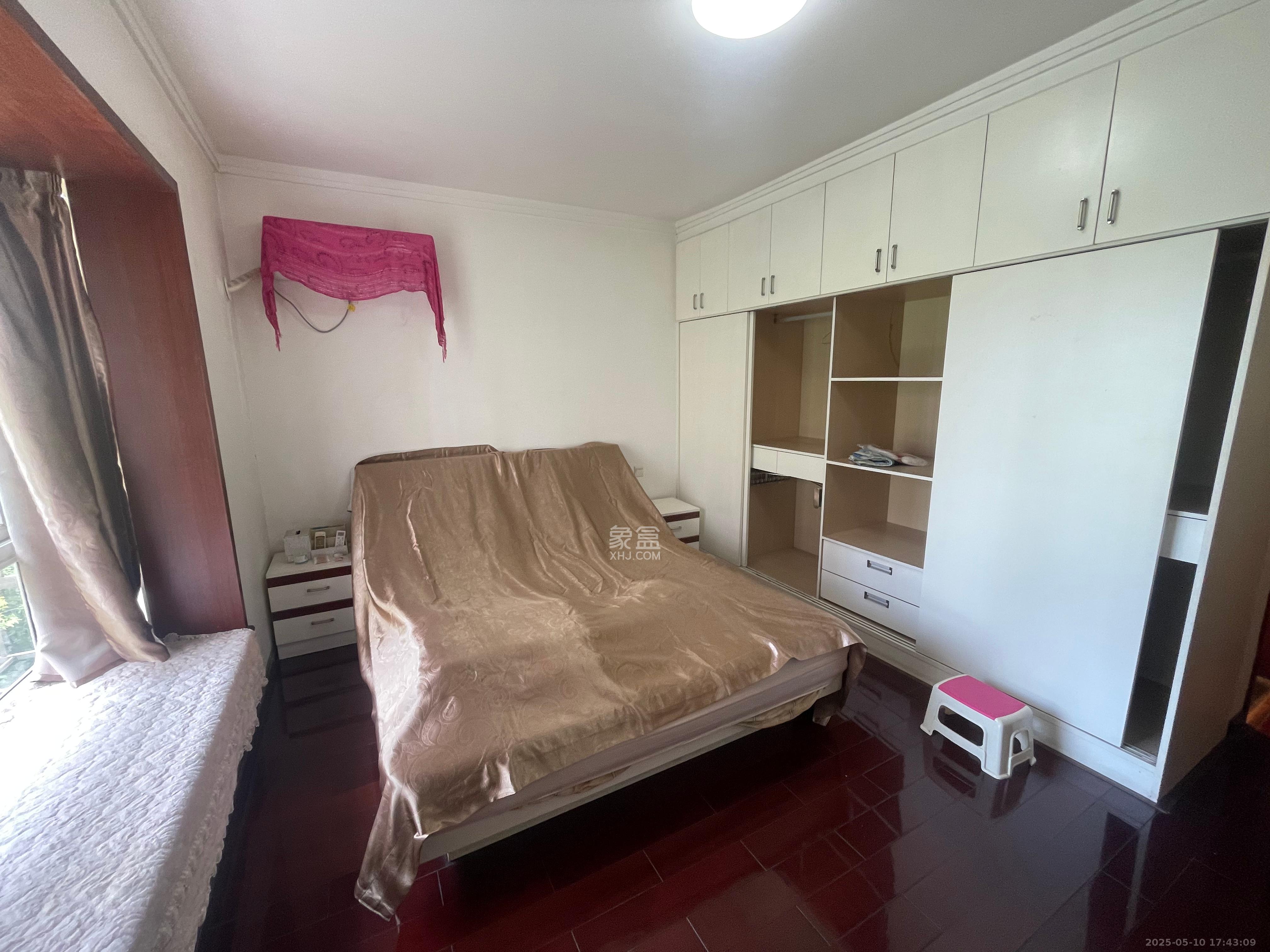 锦绣家园 3室2厅2卫 2200.0元/月 锦绣家园 3室2厅2卫 2200.0元/月室内图