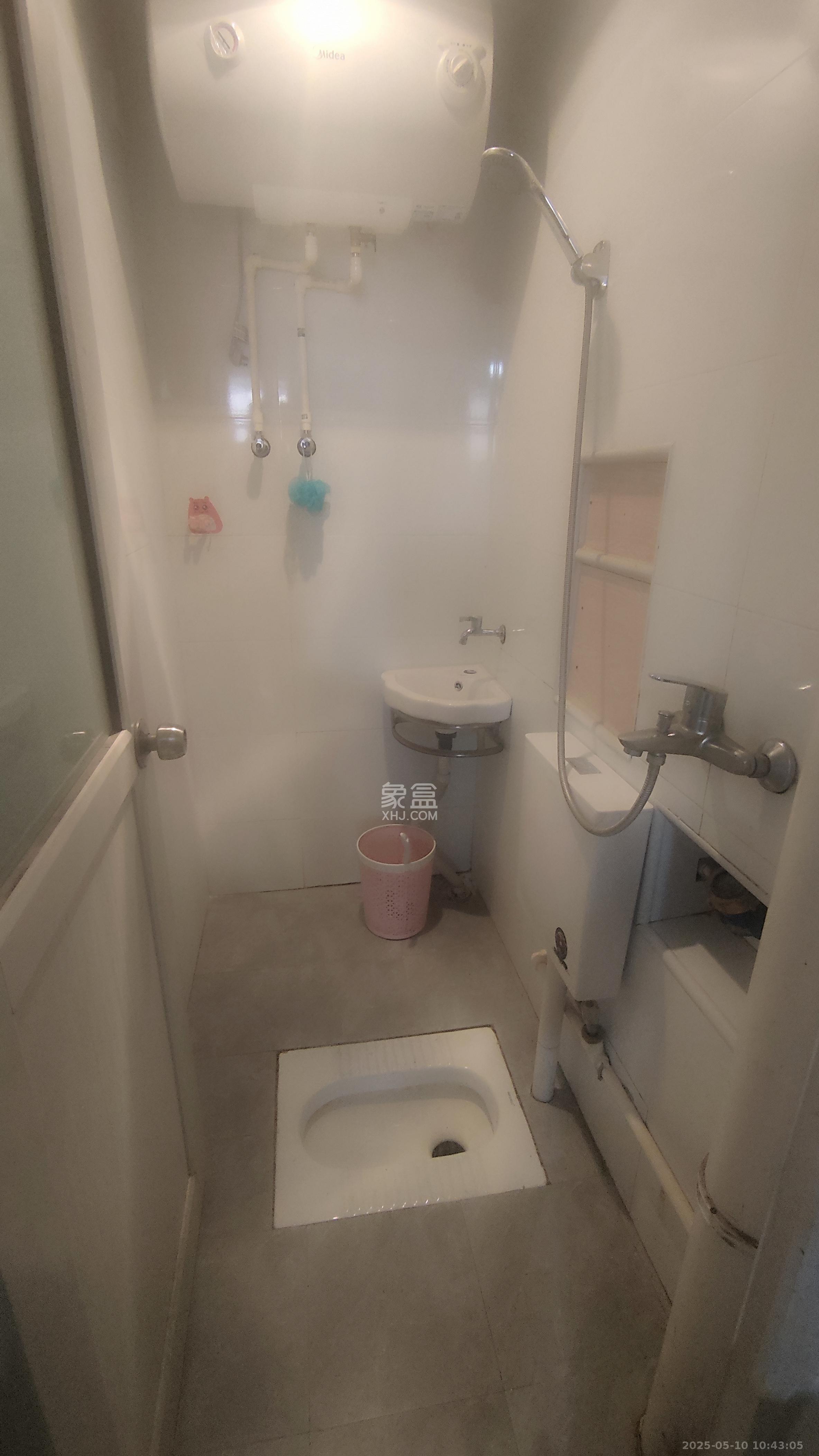 涧塘小区  1室0厅0卫    1300.0元/月室内图