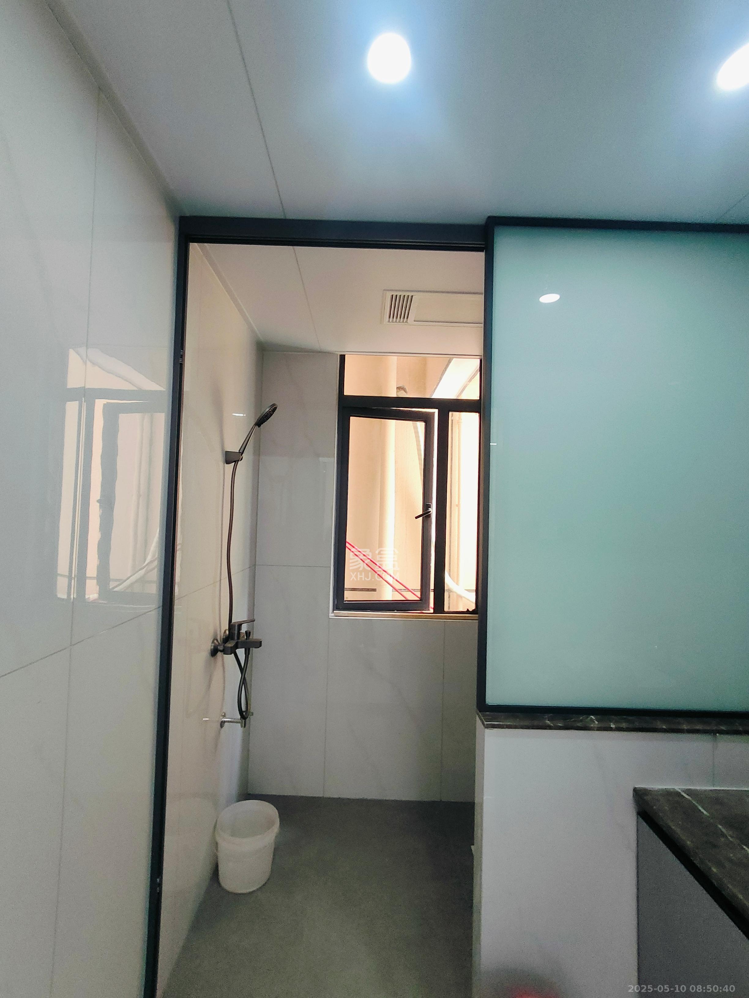 先锋新宇 2室2厅1卫 2000.0元/月 先锋新宇 2室2厅1卫 2000.0元/月室内图