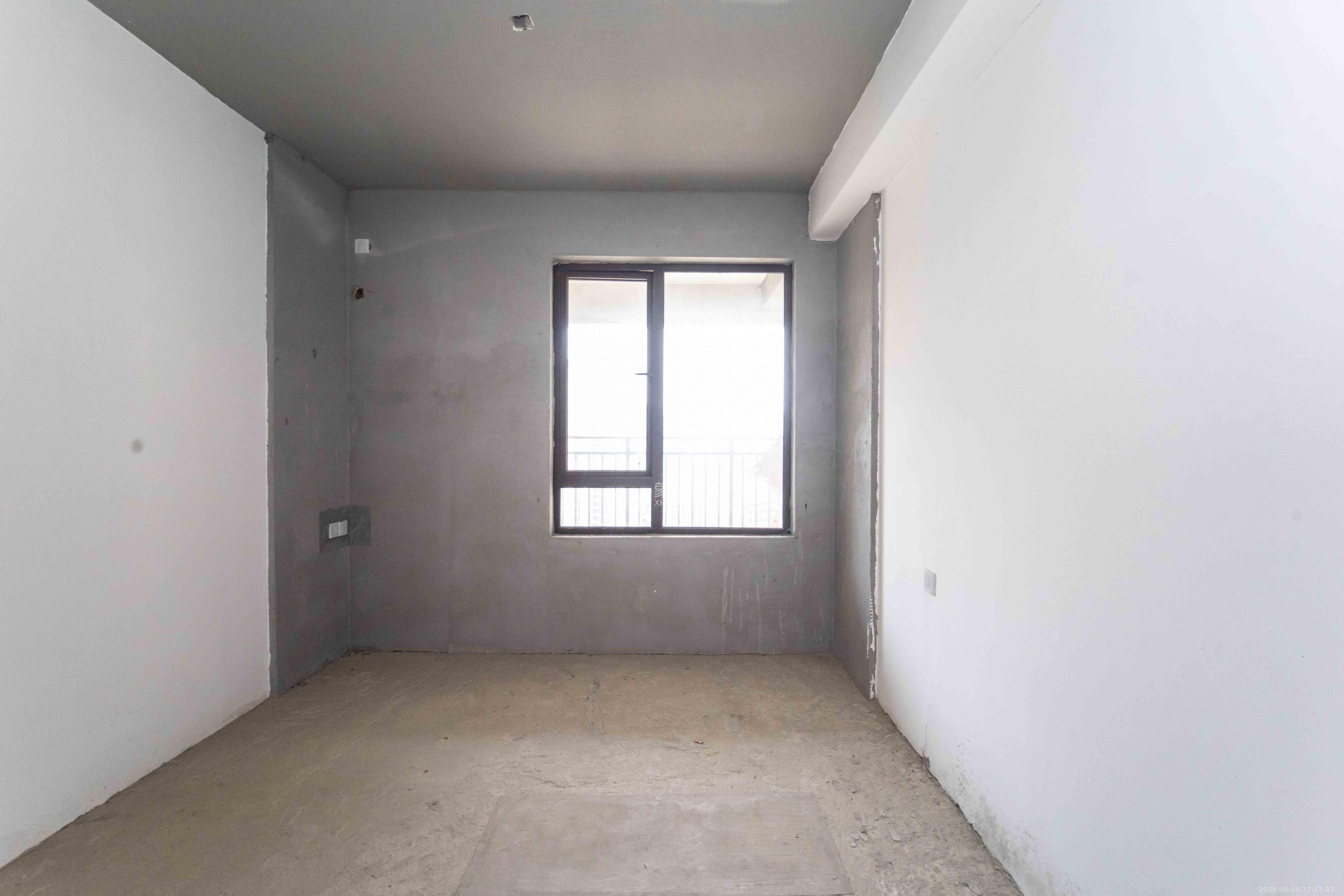 德奥悦东方  4室2厅2卫    148.5万 德奥悦东方  4室2厅2卫    148.5万卧室