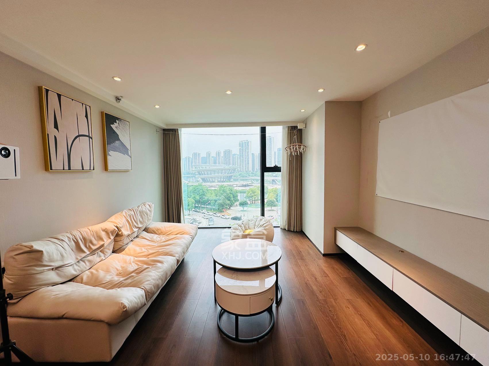 达美寰宇中心 3室2厅1卫 2800.0元/月 达美寰宇中心 3室2厅1卫 2800.0元/月室内图