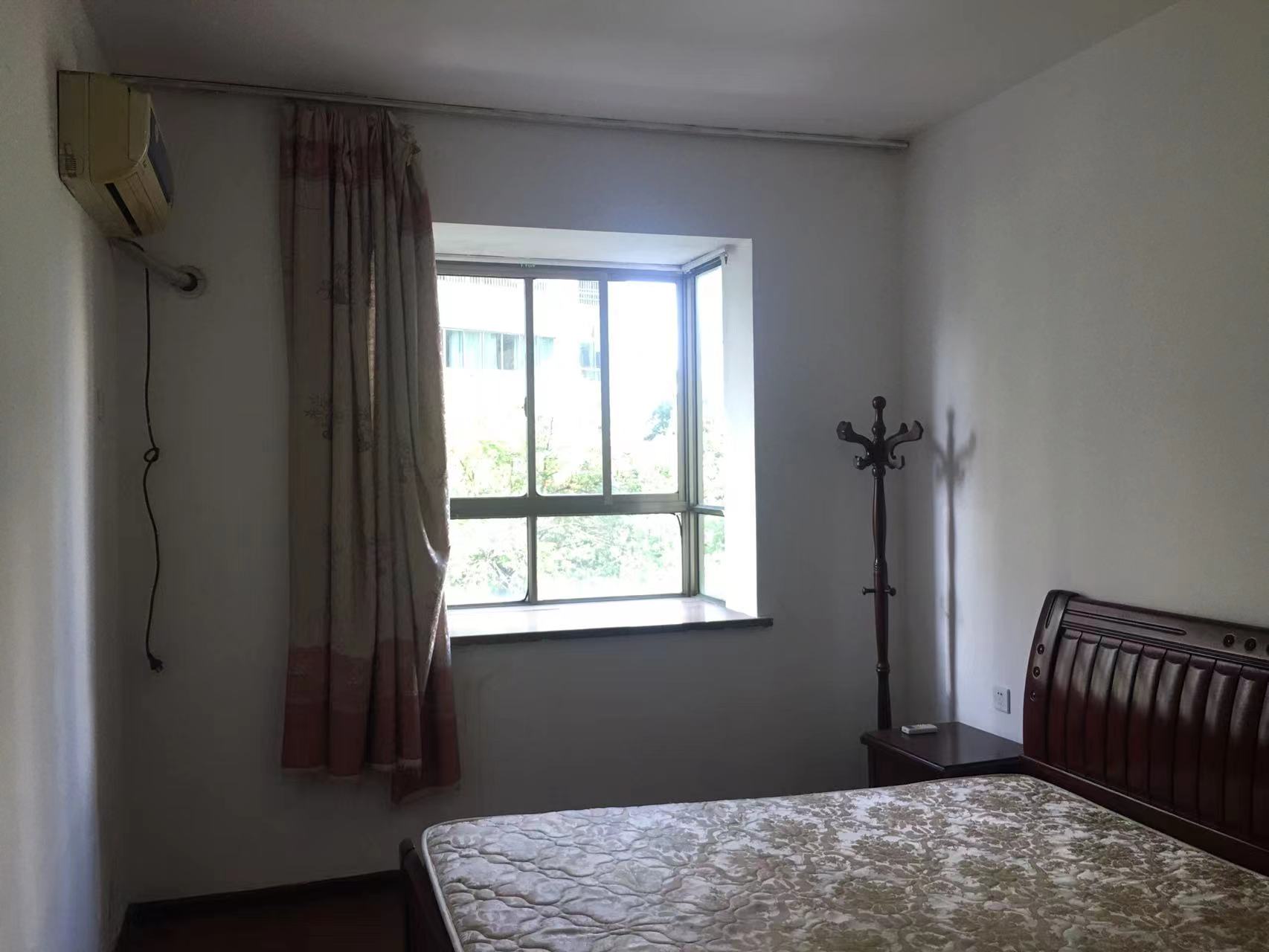 梓怡华盛家园 3室2厅2卫 1668.0元/月 梓怡华盛家园 3室2厅2卫 1668.0元/月室内图