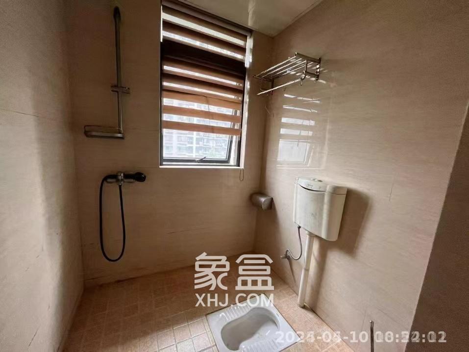湘江世纪城融江苑  3室2厅2卫   3000.00元/月室内图