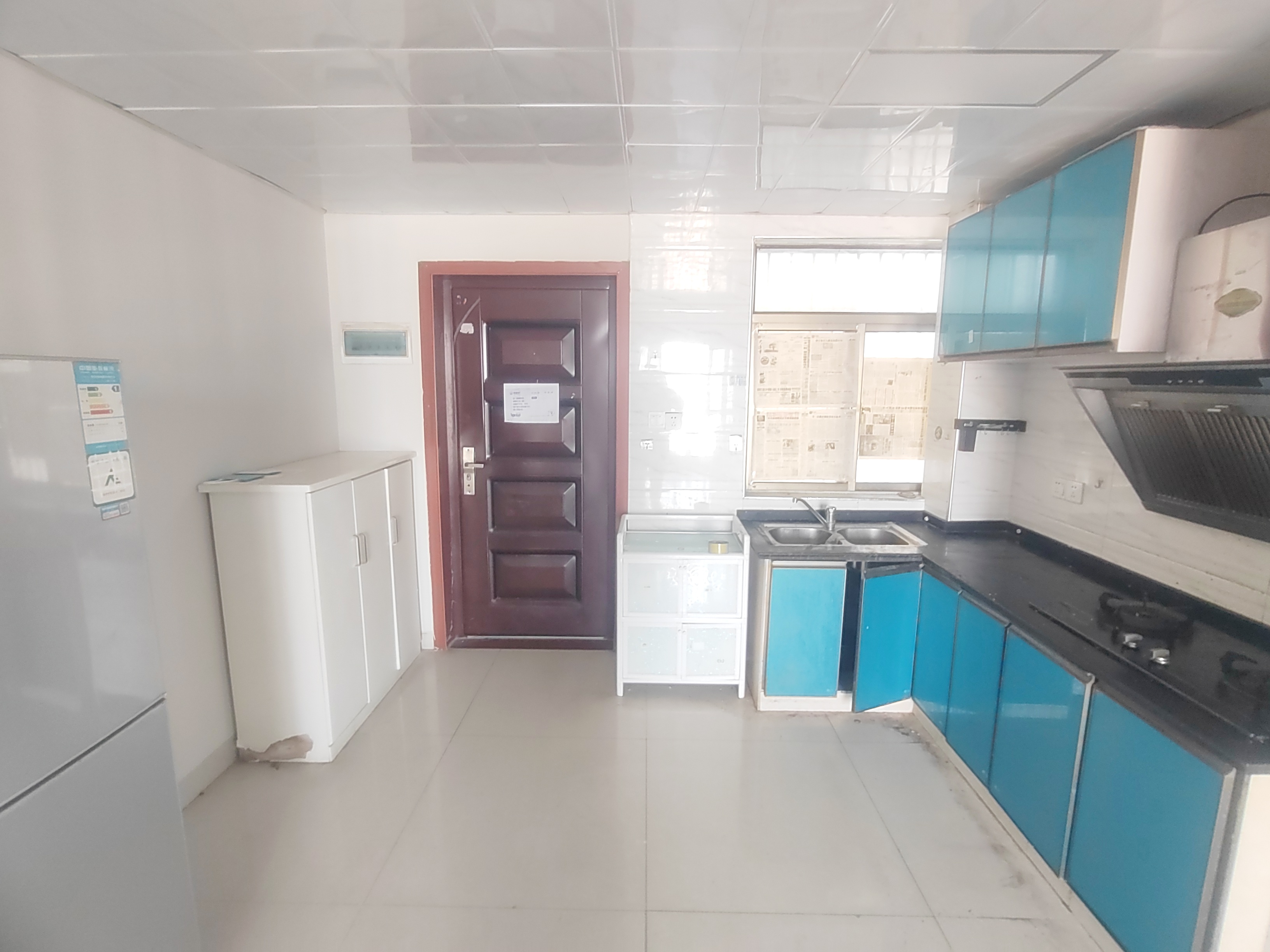 东方豪苑 2室1厅1卫 25.8万 东方豪苑 2室1厅1卫 25.8万客厅