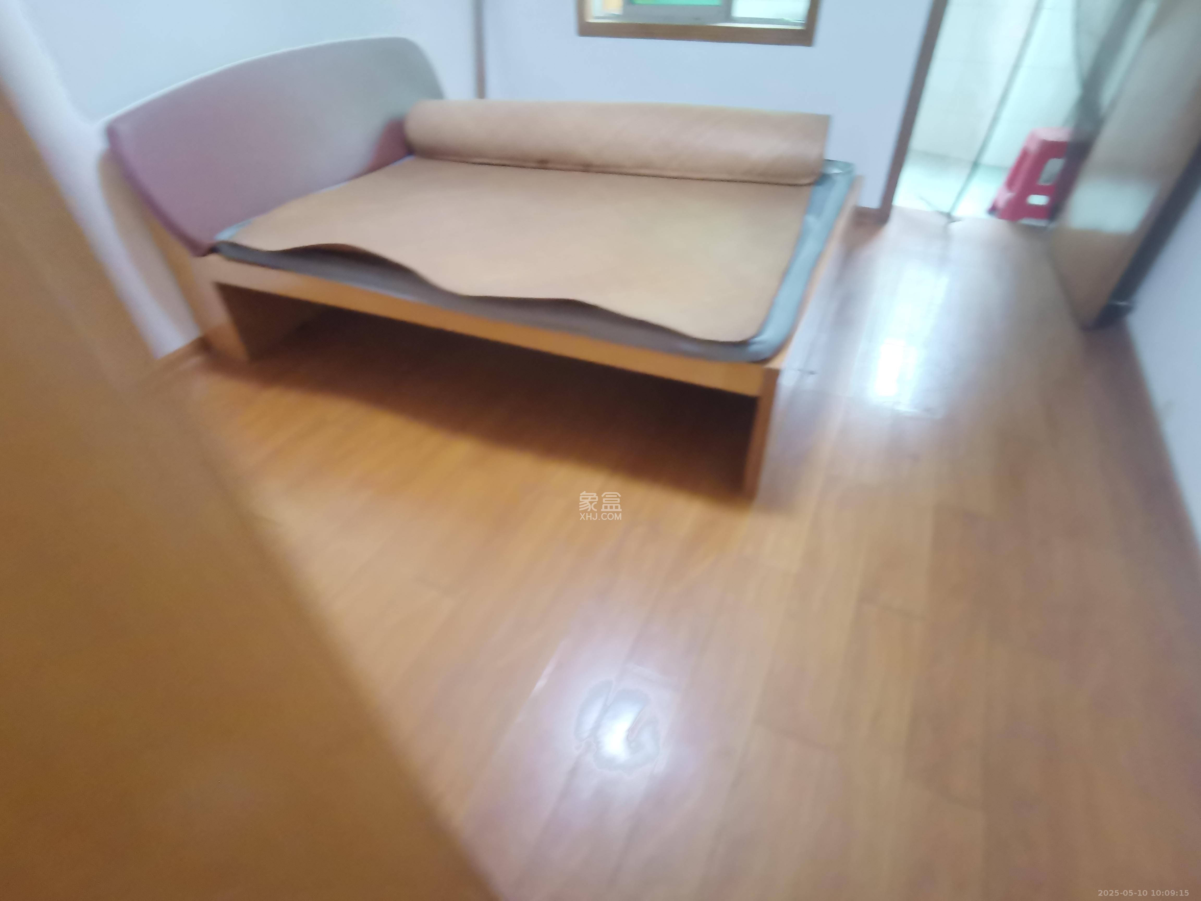 马王堆陶瓷建材新城 4室1厅2卫 1800.0元/月 马王堆陶瓷建材新城 4室1厅2卫 1800.0元/月室内图