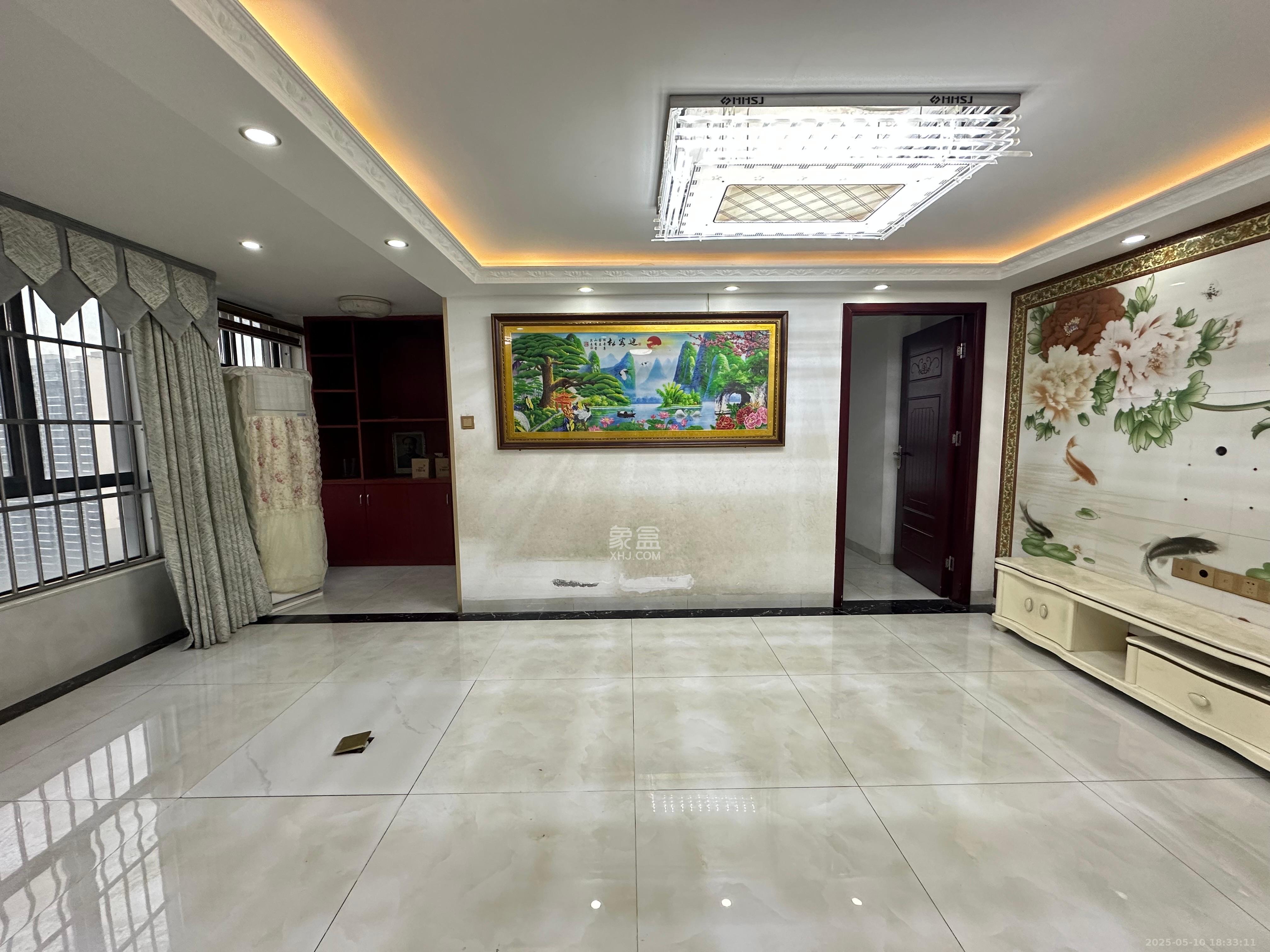 长城万富汇  2室1厅1卫    3500.0元/月