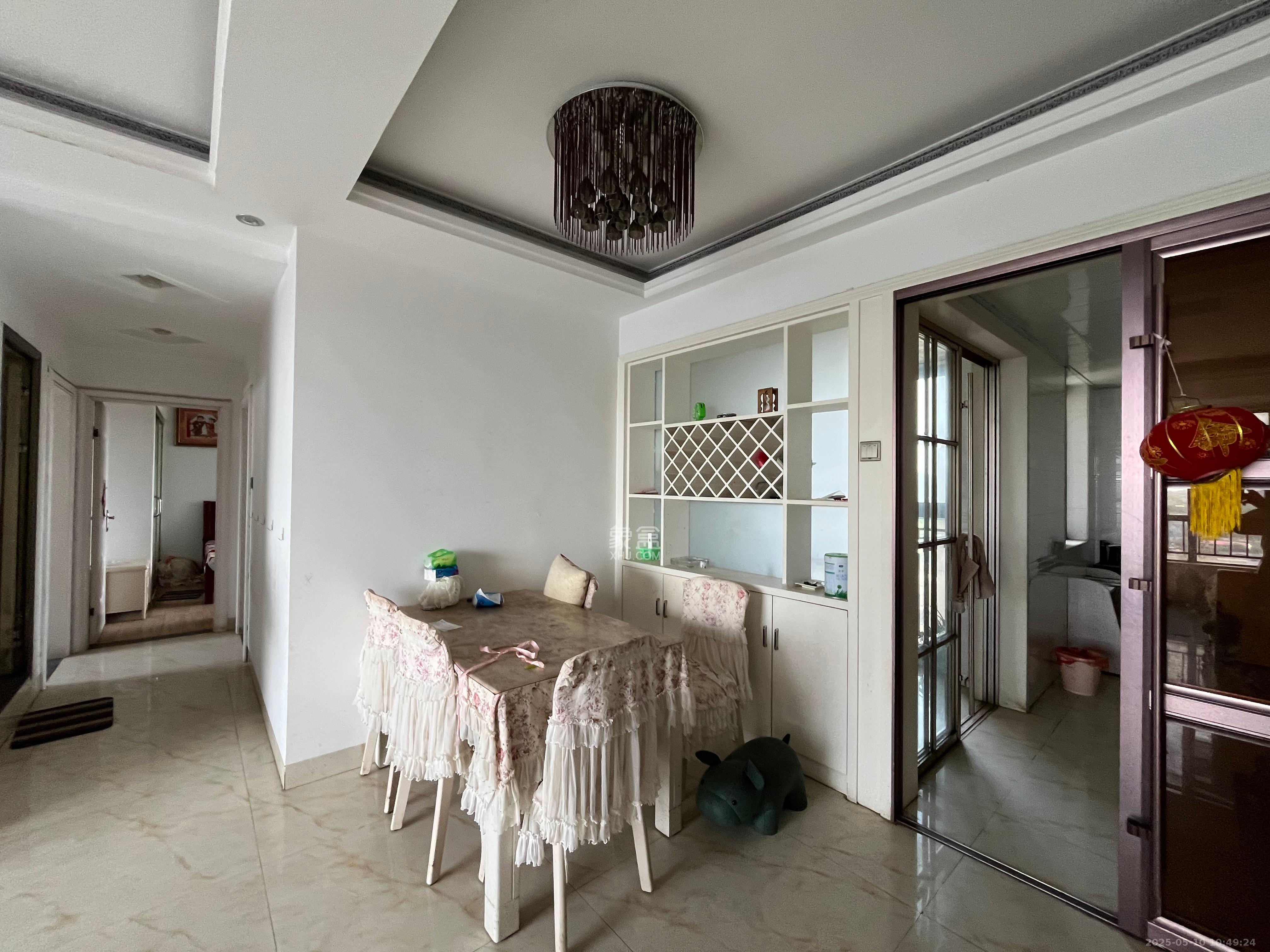 佳兆业水岸新都 3室2厅2卫 1700.0元/月 佳兆业水岸新都 3室2厅2卫 1700.0元/月室内图