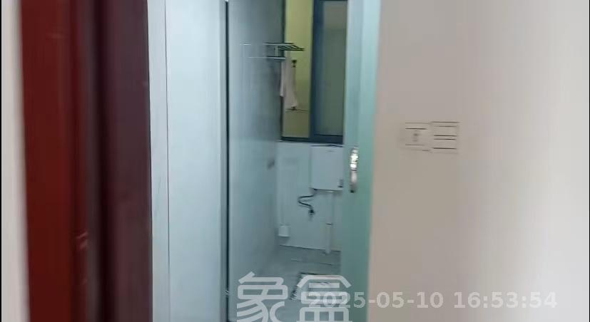 金领家族 2室1厅1卫 2100.0元/月 金领家族 2室1厅1卫 2100.0元/月室内图