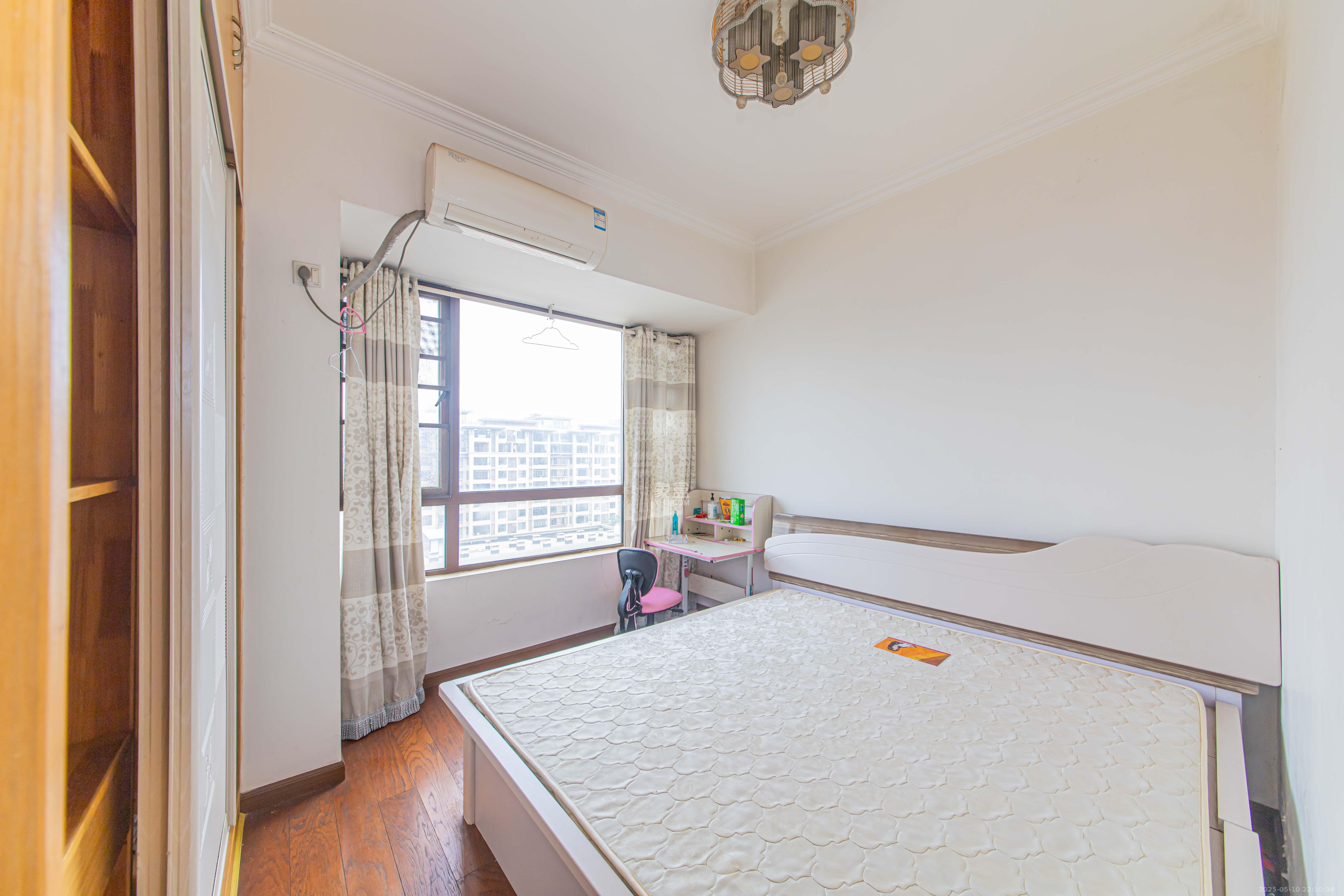 金房奥斯卡 3室2厅1卫 78.8万 金房奥斯卡 3室2厅1卫 78.8万卧室