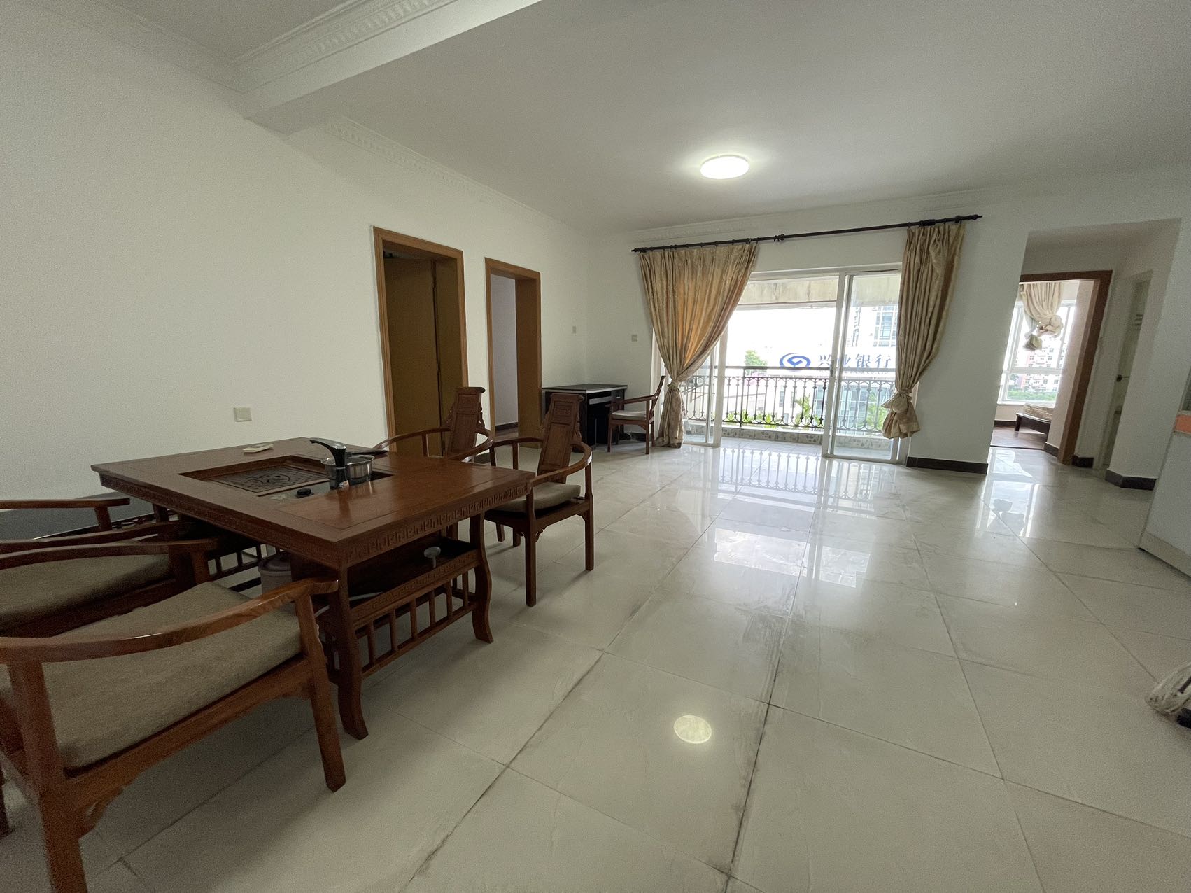 嘉华城市花园 3室2厅2卫 3200.0元/月 嘉华城市花园 3室2厅2卫 3200.0元/月室内图