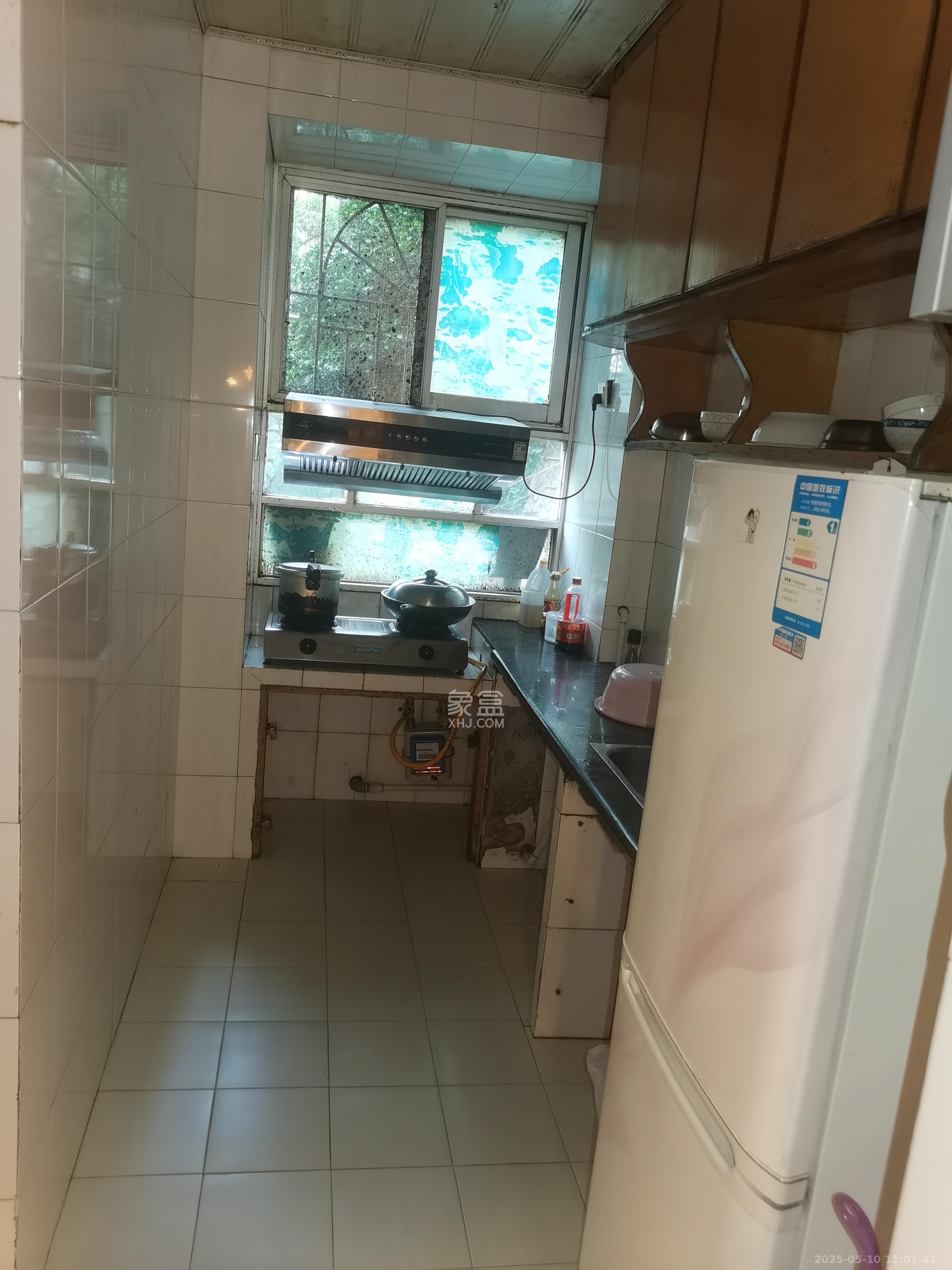 中建五局天心苑 2室1厅1卫 1350.0元/月 中建五局天心苑 2室1厅1卫 1350.0元/月室内图