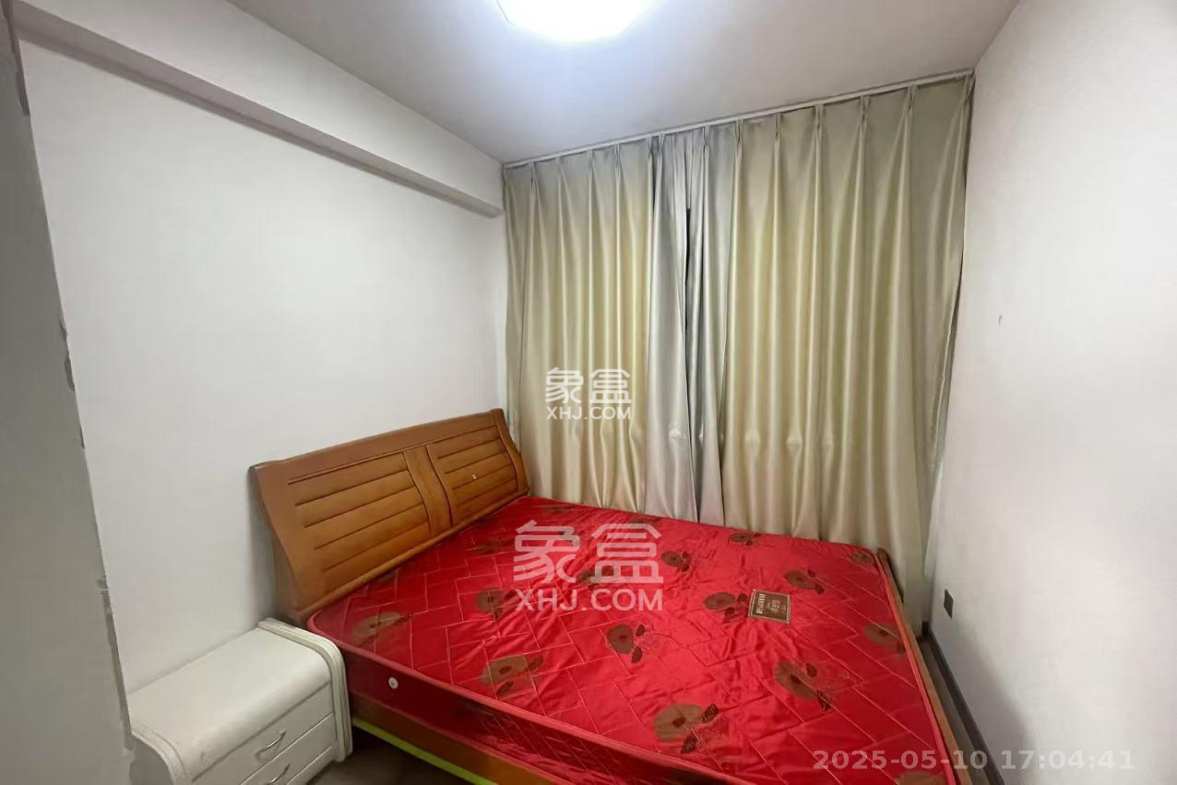 东业上城嘉苑(晟悦国际)  3室2厅1卫    2550.0元/月 东业上城嘉苑(晟悦国际)  3室2厅1卫    2550.0元/月室内图