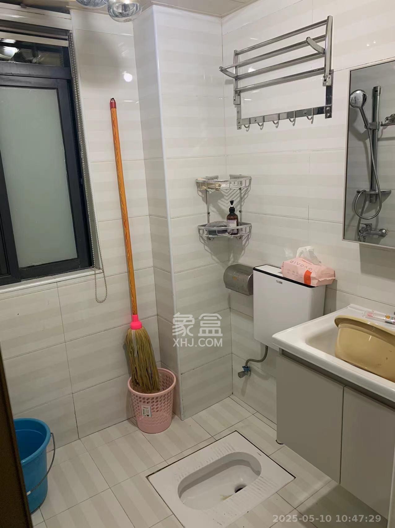 景塘家园  3室2厅1卫   2200.00元/月室内图