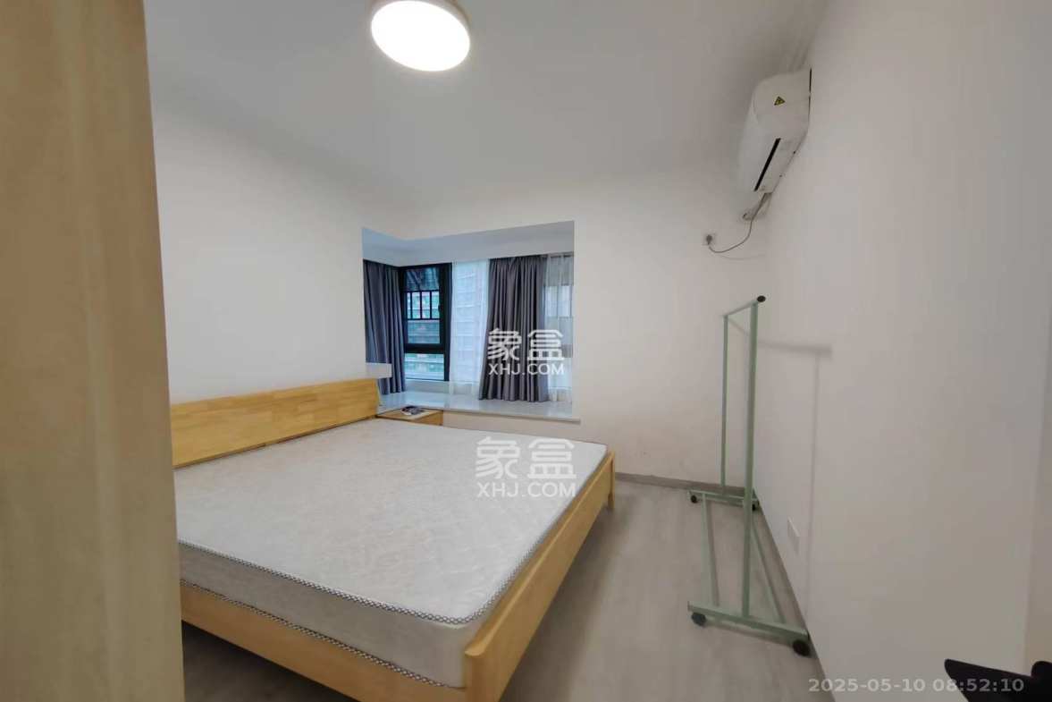 天健城(天健芙蓉盛世三期)  2室2厅1卫    3600.0元/月 天健城(天健芙蓉盛世三期)  2室2厅1卫    3600.0元/月室内图