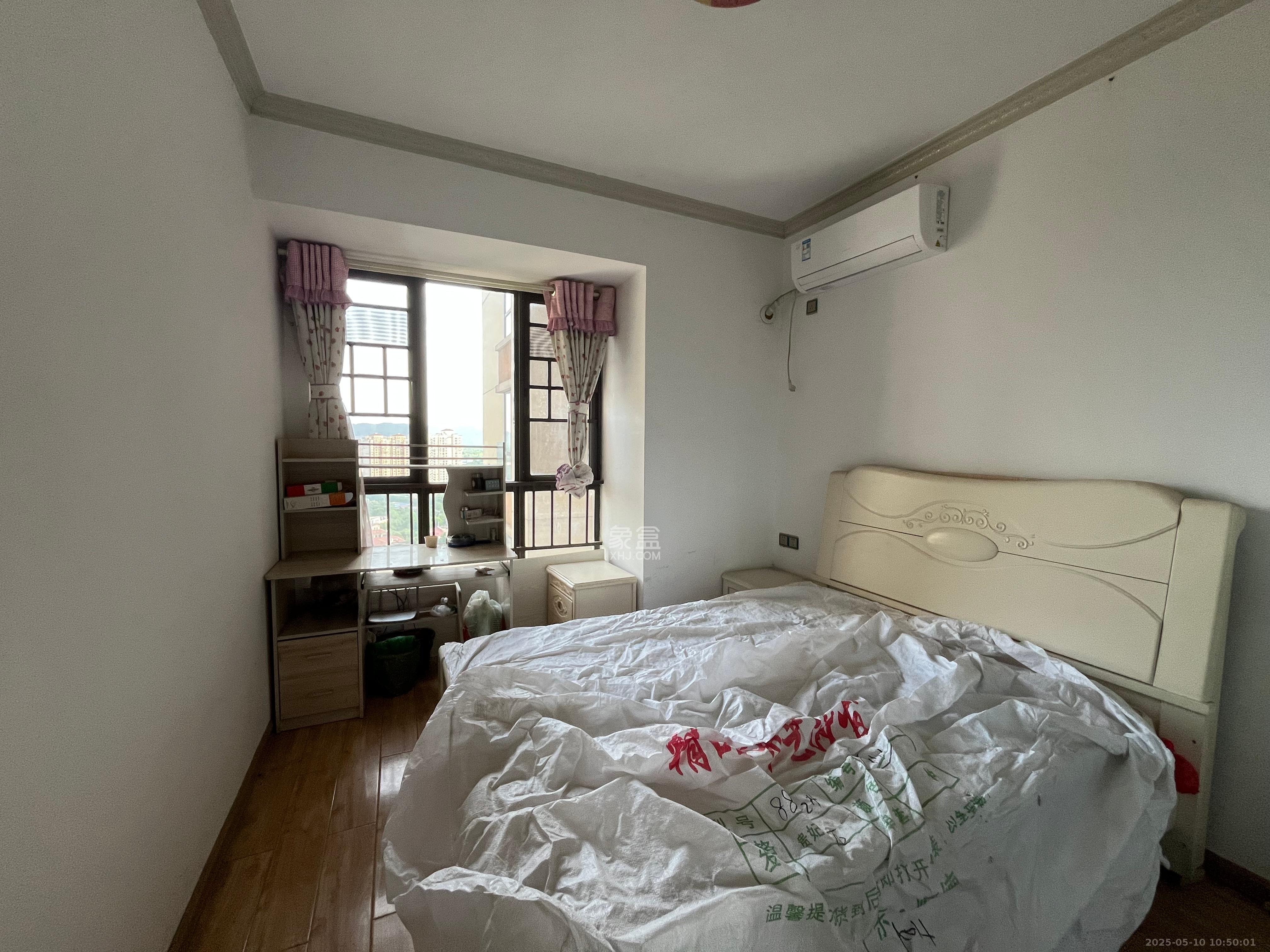 佳兆业水岸新都 3室2厅2卫 1700.0元/月 佳兆业水岸新都 3室2厅2卫 1700.0元/月室内图