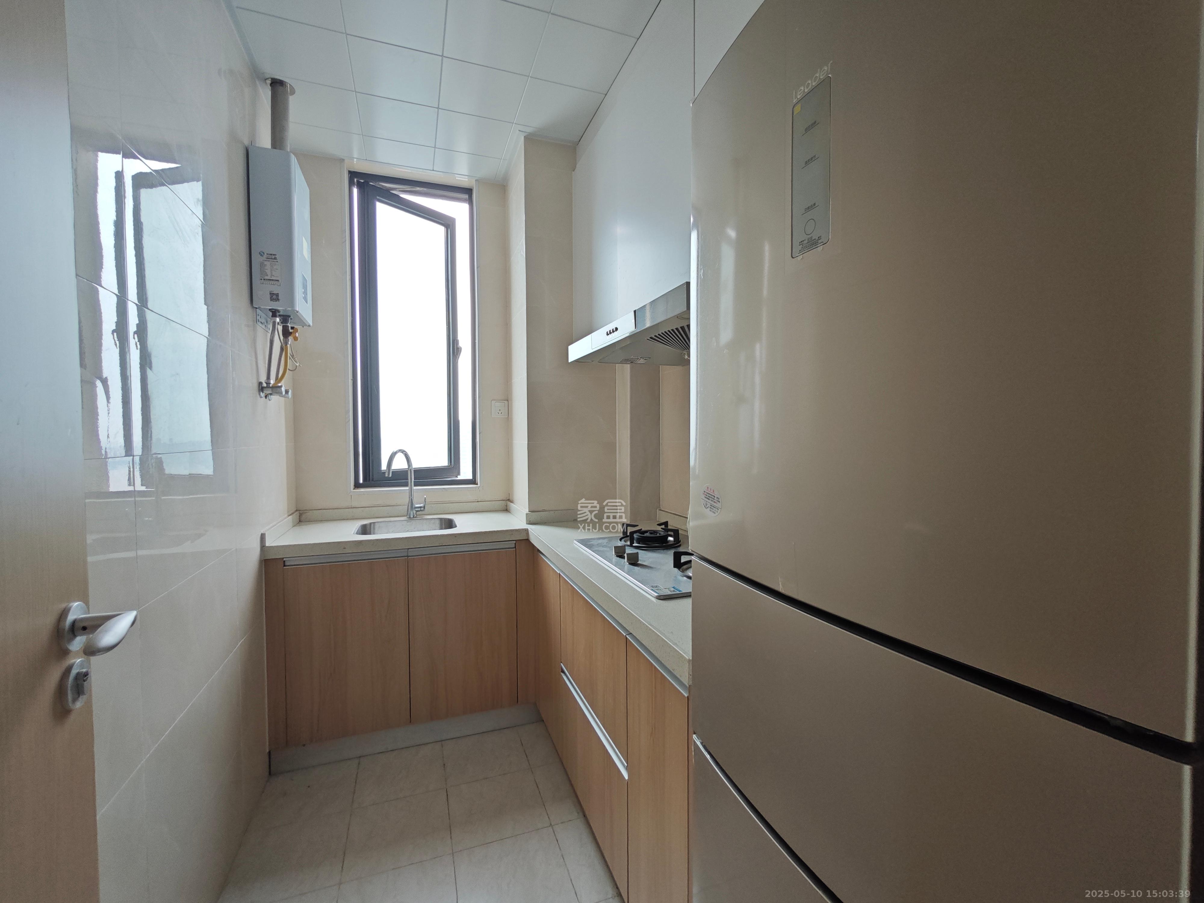 启迪协信中心  2室1厅1卫    2800.0元/月室内图