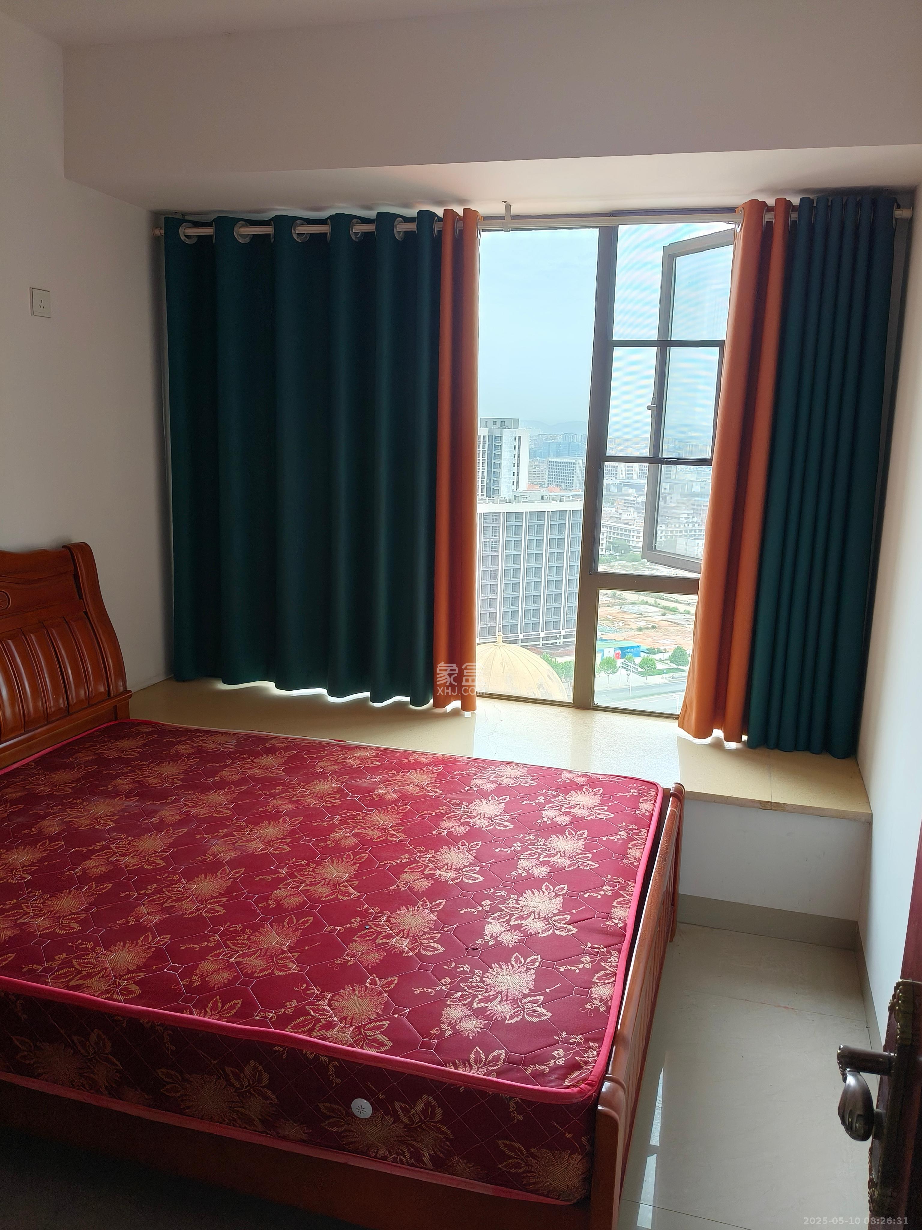 幸福庄园 4室2厅2卫 2000.0元/月 幸福庄园 4室2厅2卫 2000.0元/月室内图