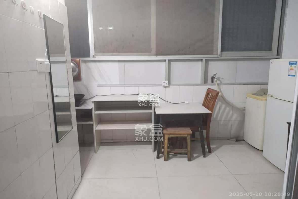 砂子塘社区  1室1厅1卫    1200.0元/月 砂子塘社区  1室1厅1卫    1200.0元/月室内图