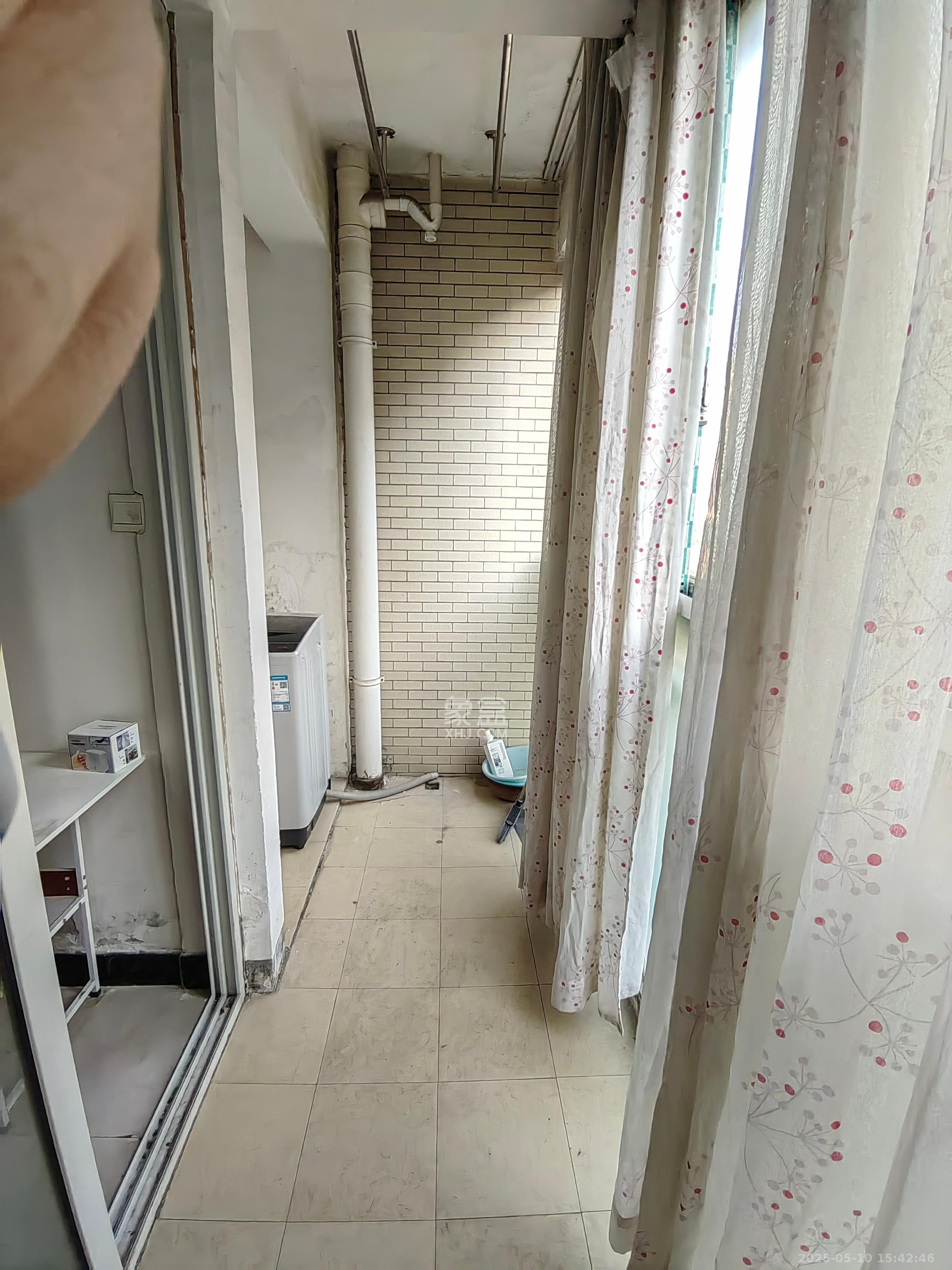 世景华庭  1室1厅1卫    1100.0元/月室内图