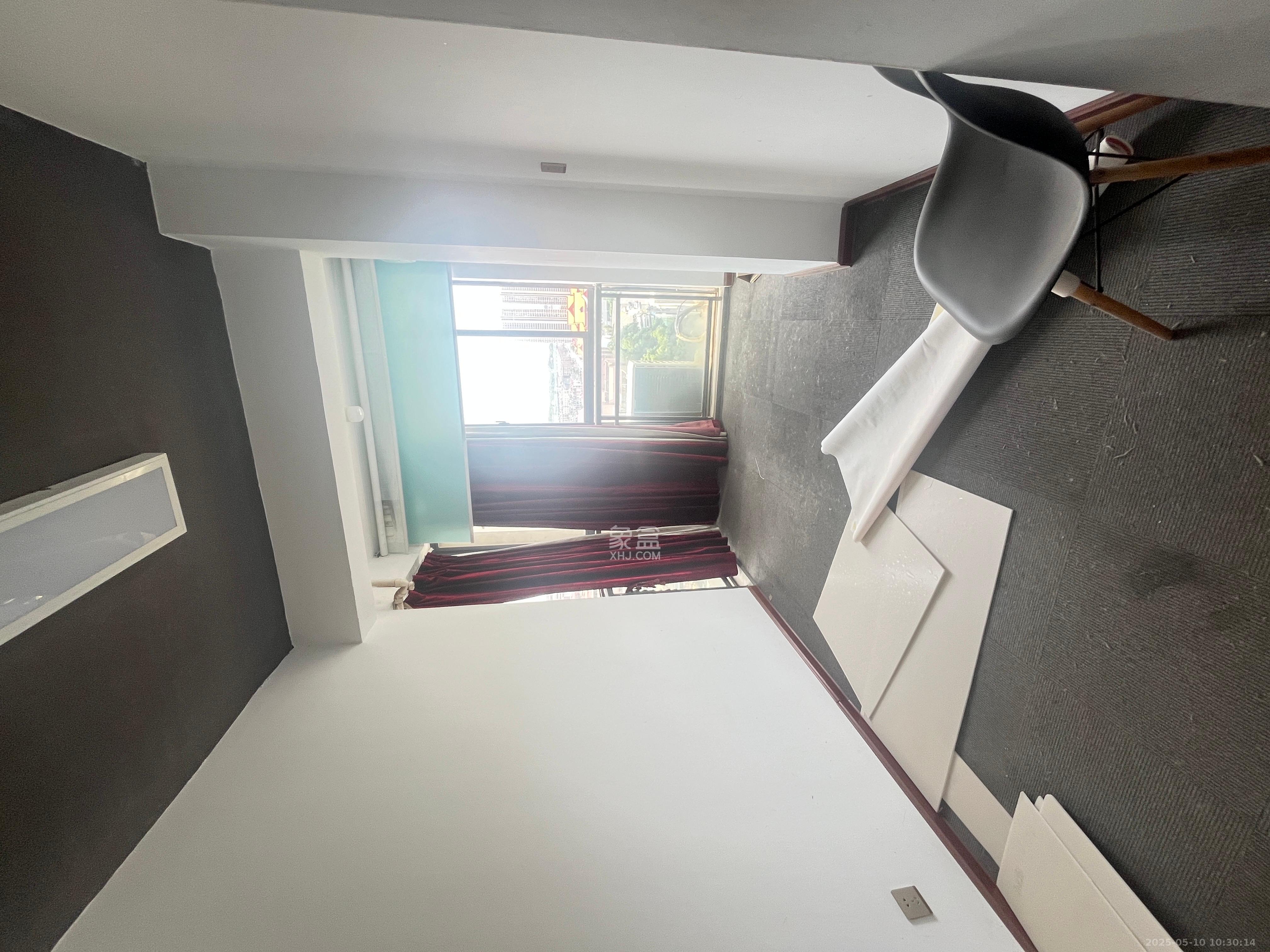 归心苑 4室2厅2卫 6000.0元/月 归心苑 4室2厅2卫 6000.0元/月室内图