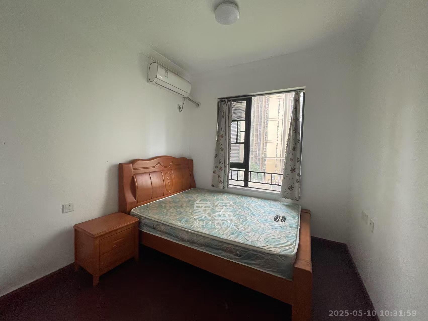 中海国际五期 3室2厅1卫 1800.0元/月 中海国际五期 3室2厅1卫 1800.0元/月室内图