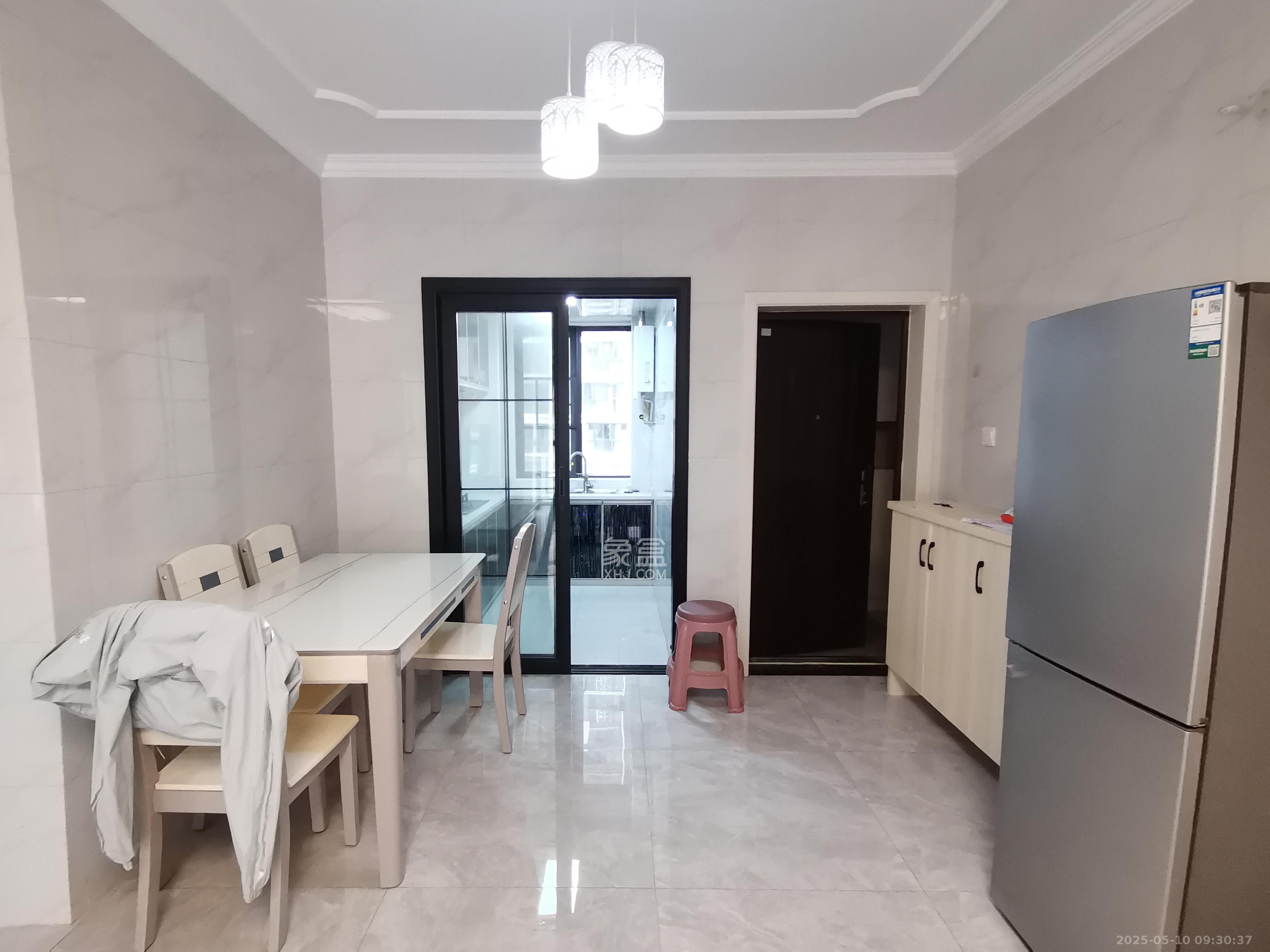 惟泽园 2室2厅1卫 2400.0元/月 惟泽园 2室2厅1卫 2400.0元/月室内图