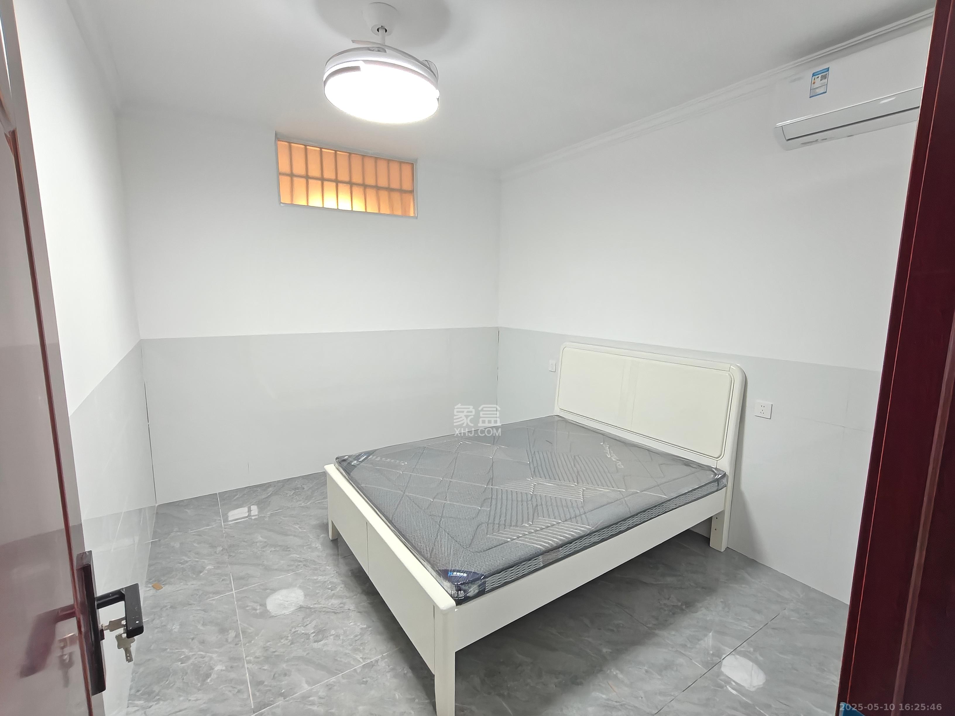 锦湘国际星城二期(锦雅苑) 2室1厅1卫 1800.0元/月 锦湘国际星城二期(锦雅苑) 2室1厅1卫 1800.0元/月室内图