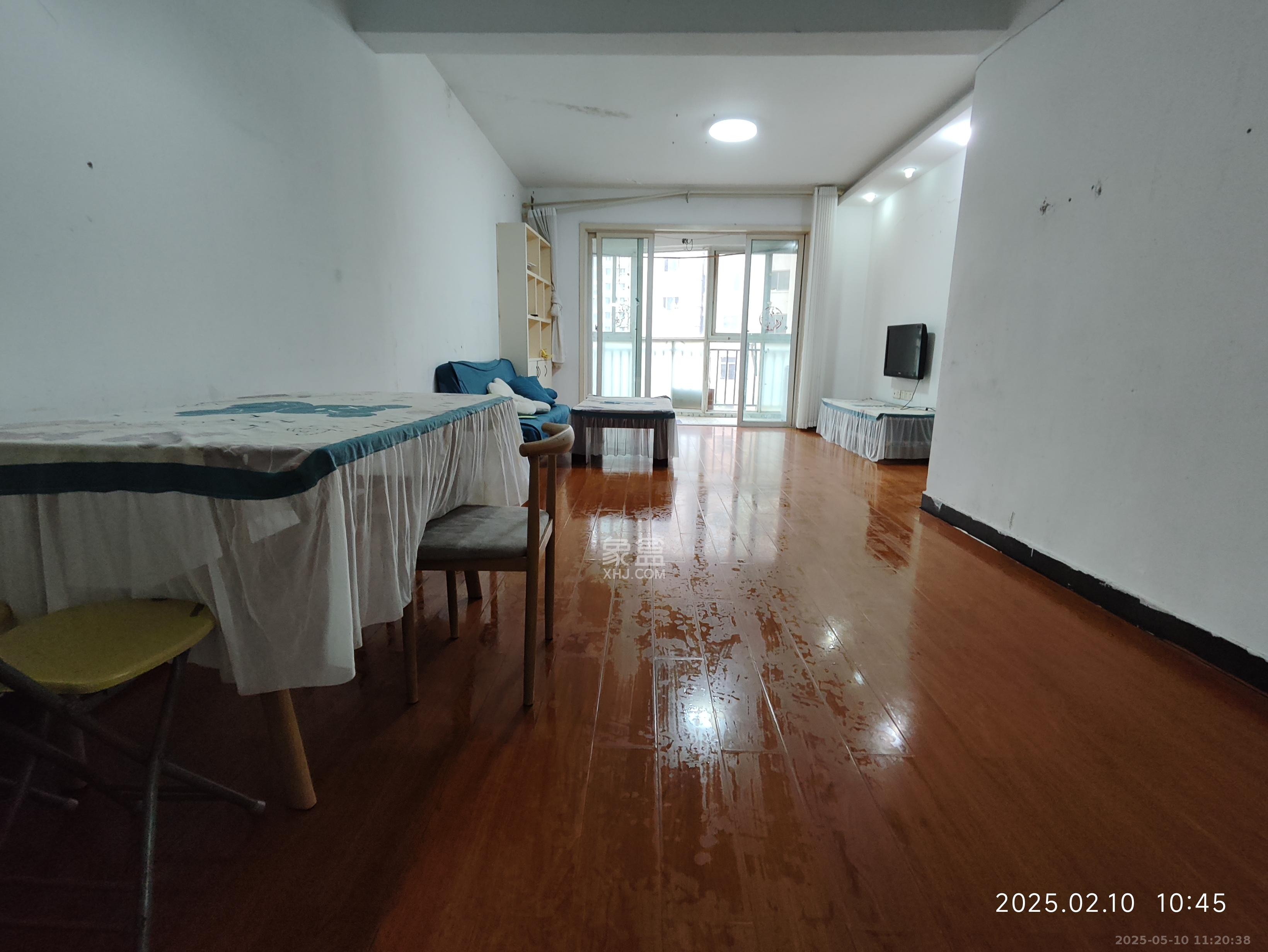 世景华庭  2室2厅1卫    1500.0元/月室内图
