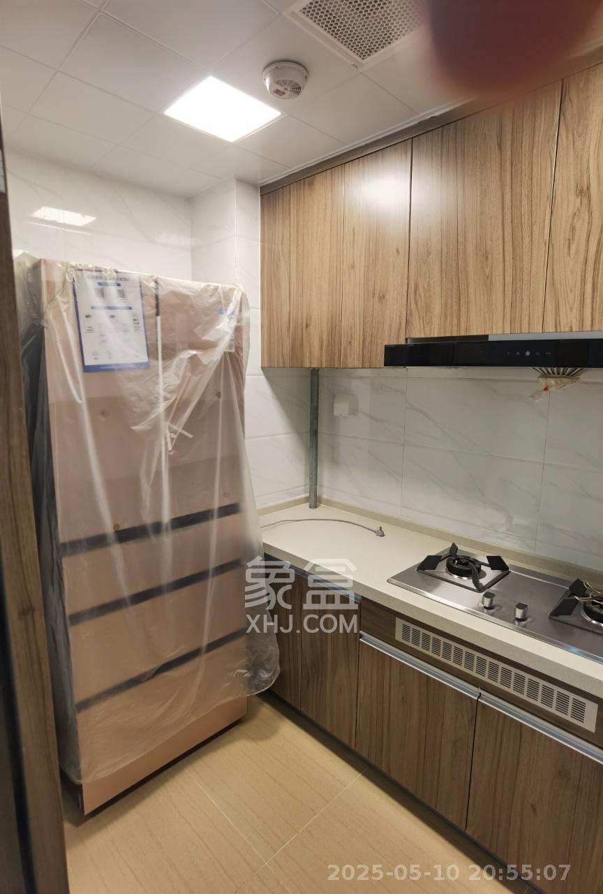 碧桂园荟隽棠  4室2厅2卫   2500.00元/月室内图