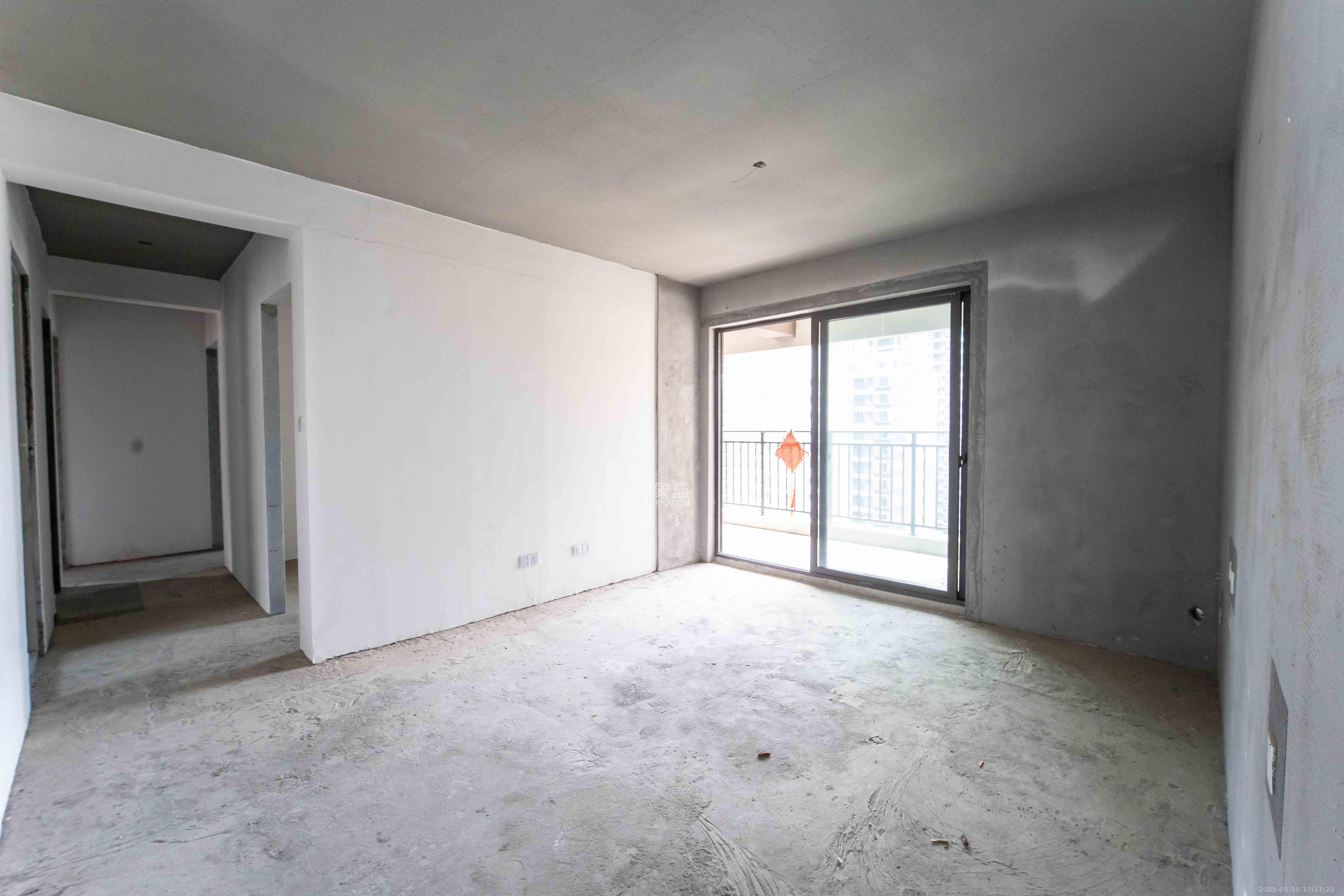 德奥悦东方  4室2厅2卫    148.5万 德奥悦东方  4室2厅2卫    148.5万客厅