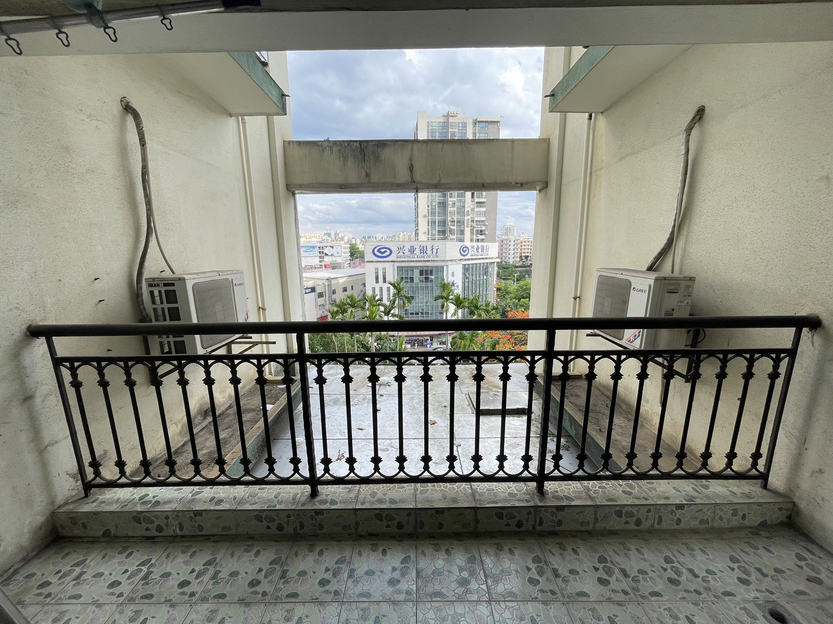 嘉华城市花园 3室2厅2卫 3200.0元/月 嘉华城市花园 3室2厅2卫 3200.0元/月室内图