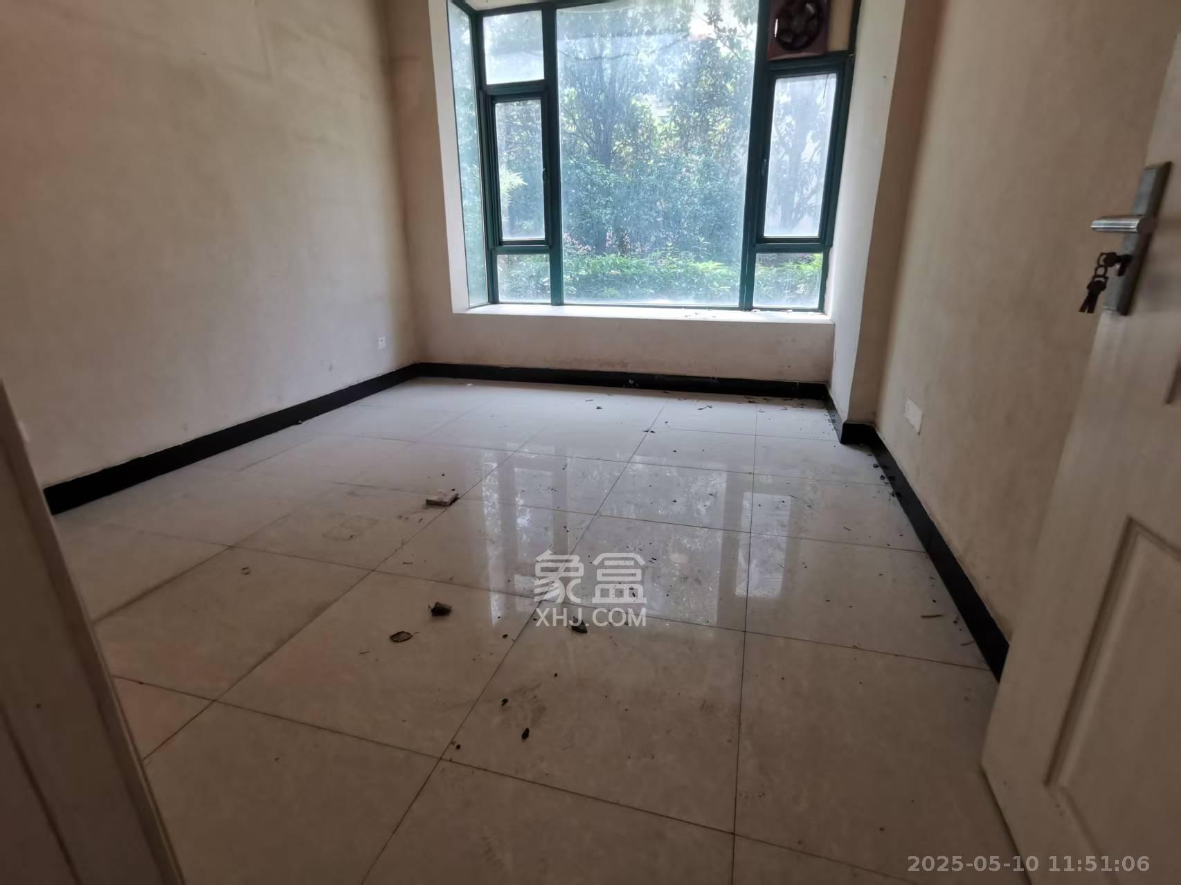 恒大绿洲 1室2厅1卫 2550.0元/月 恒大绿洲 1室2厅1卫 2550.0元/月室内图