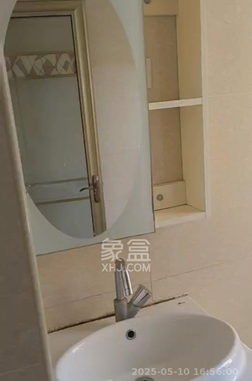 中信凯旋蓝岸（中信新城三期）  1室1厅1卫    1380.0元/月室内图