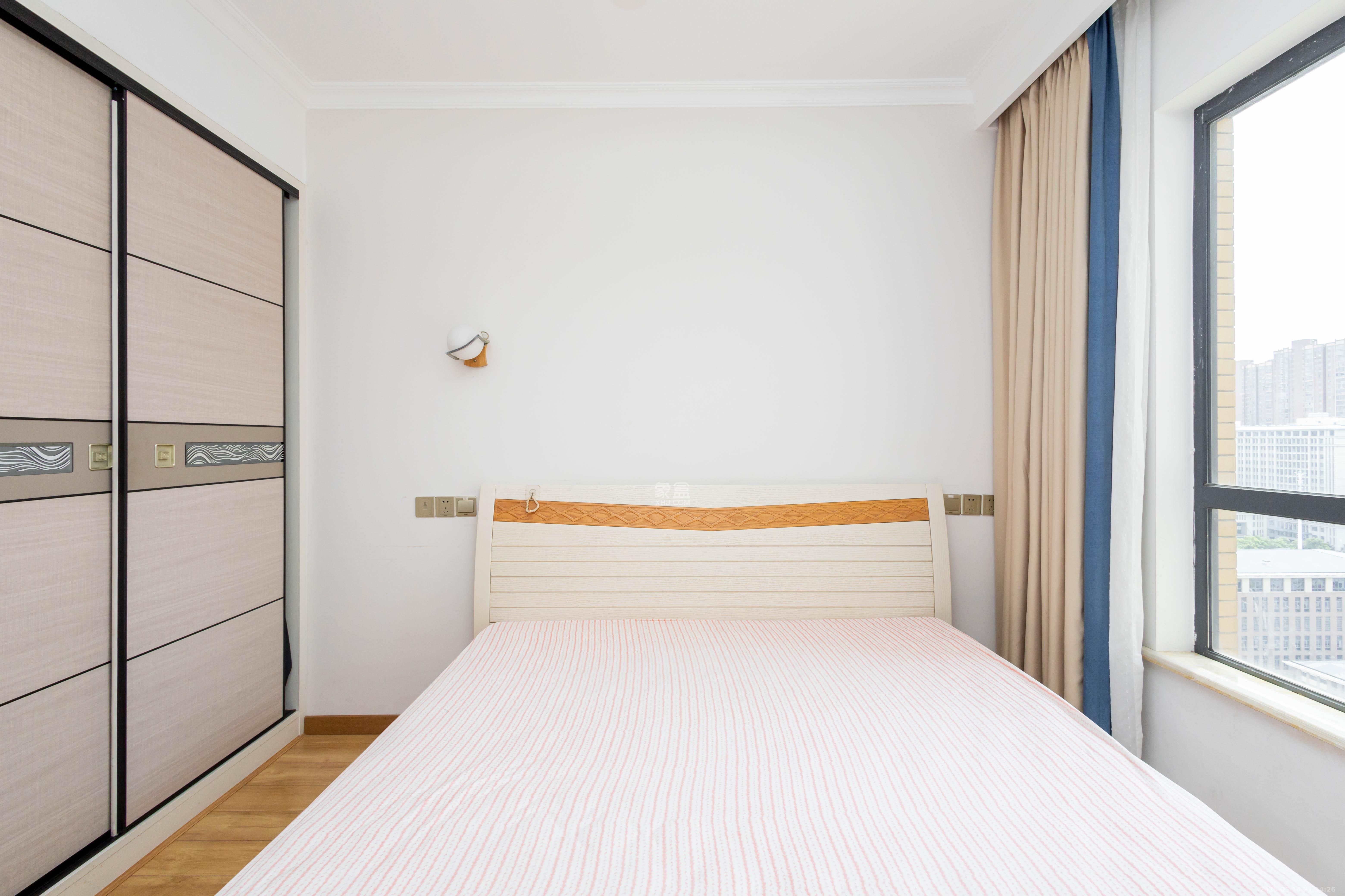 中国铁建国际城二期 3室2厅1卫 58.8万 中国铁建国际城二期 3室2厅1卫 58.8万卧室