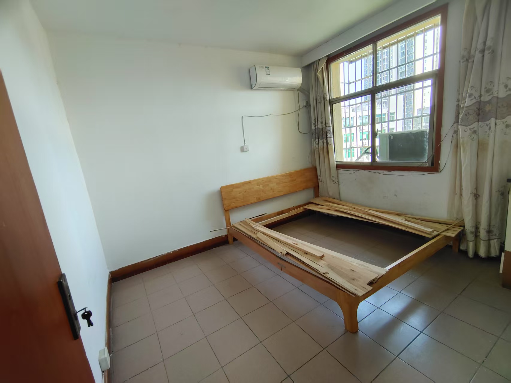 金花苑小区 3室2厅1卫 800.0元/月 金花苑小区 3室2厅1卫 800.0元/月室内图