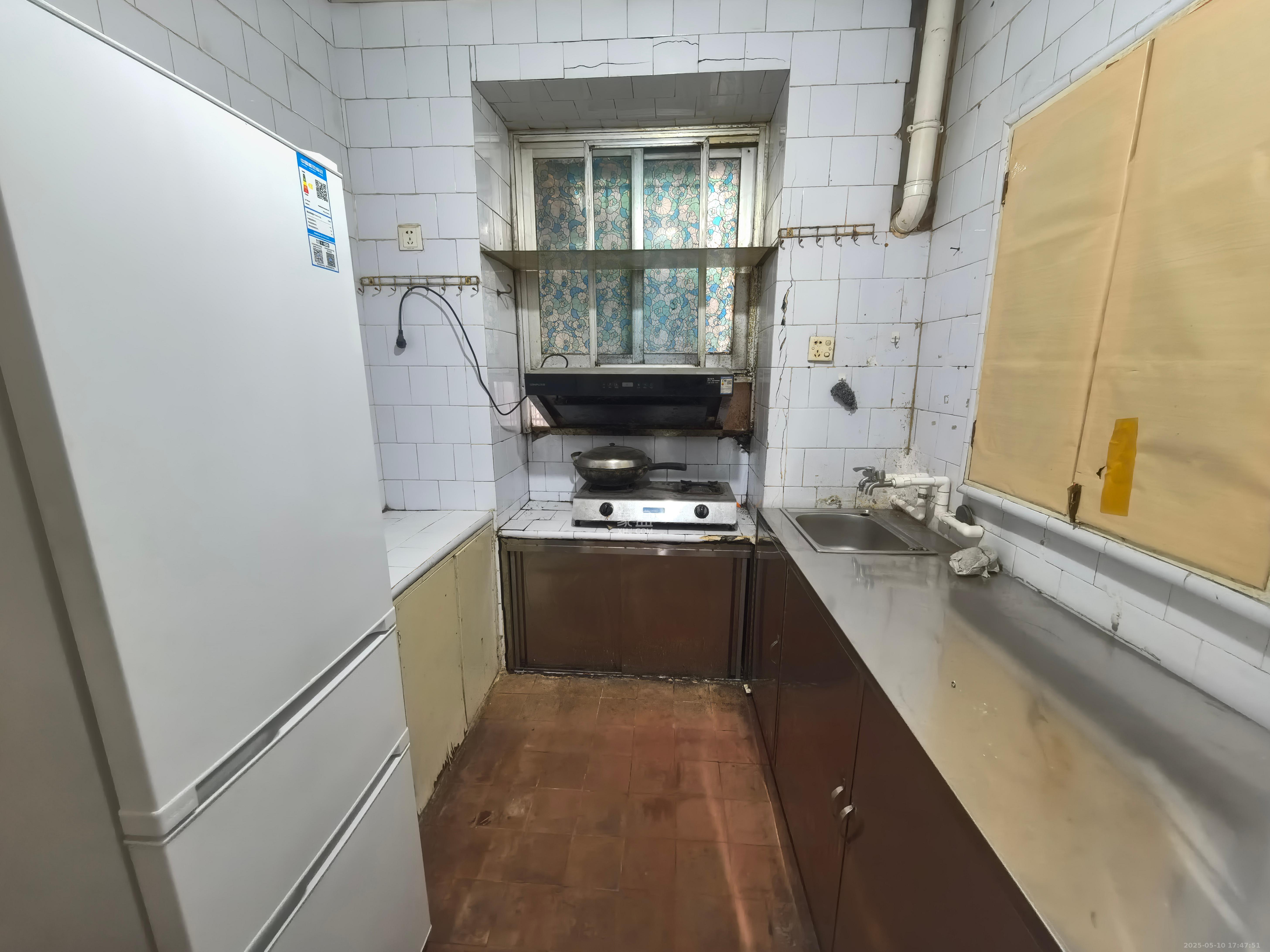 铜铝厂宿舍  1室1厅1卫   1600.00元/月室内图