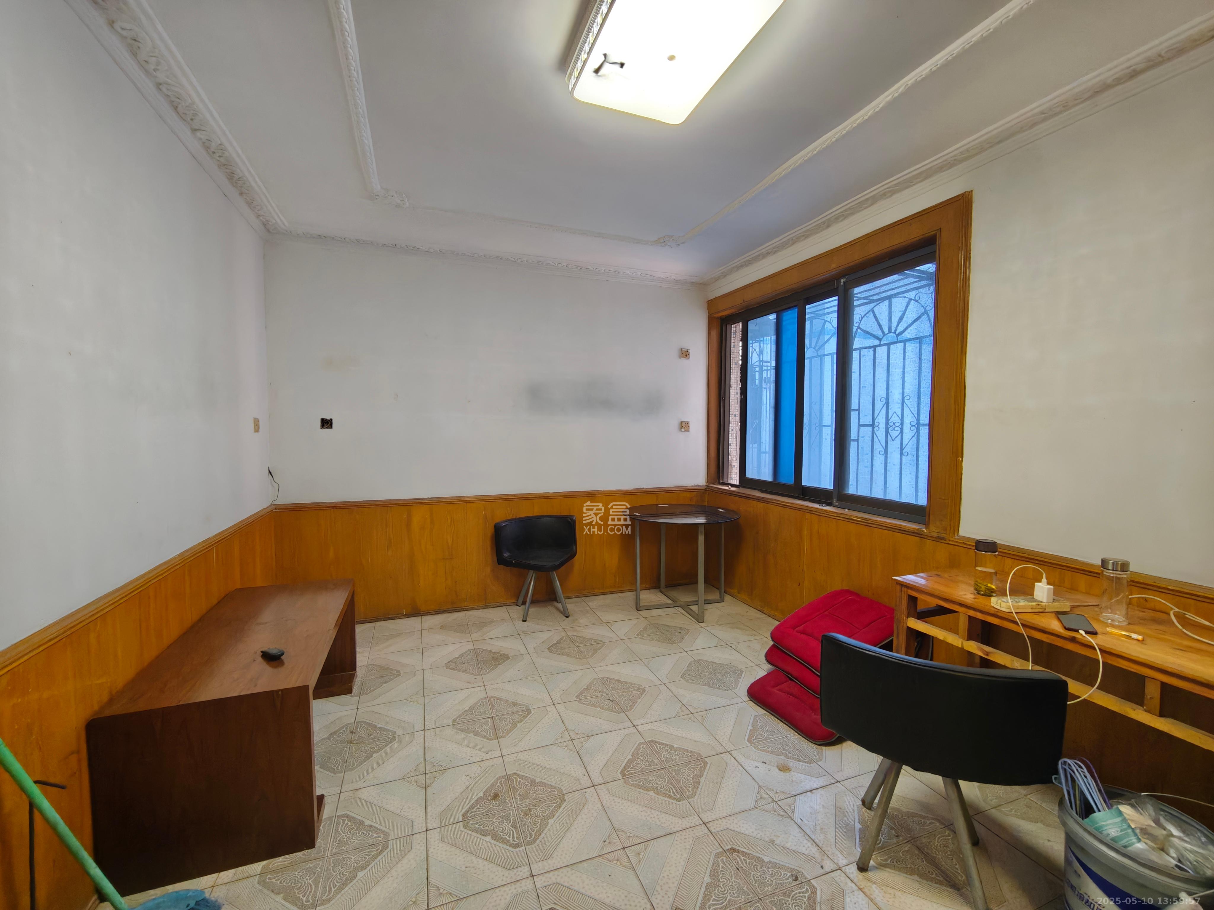 雅泰花园 3室1厅1卫 1500.0元/月 雅泰花园 3室1厅1卫 1500.0元/月室内图