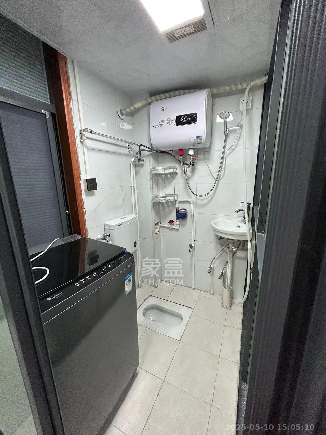 黄鹤小区3片  1室1厅1卫   1100.00元/月室内图