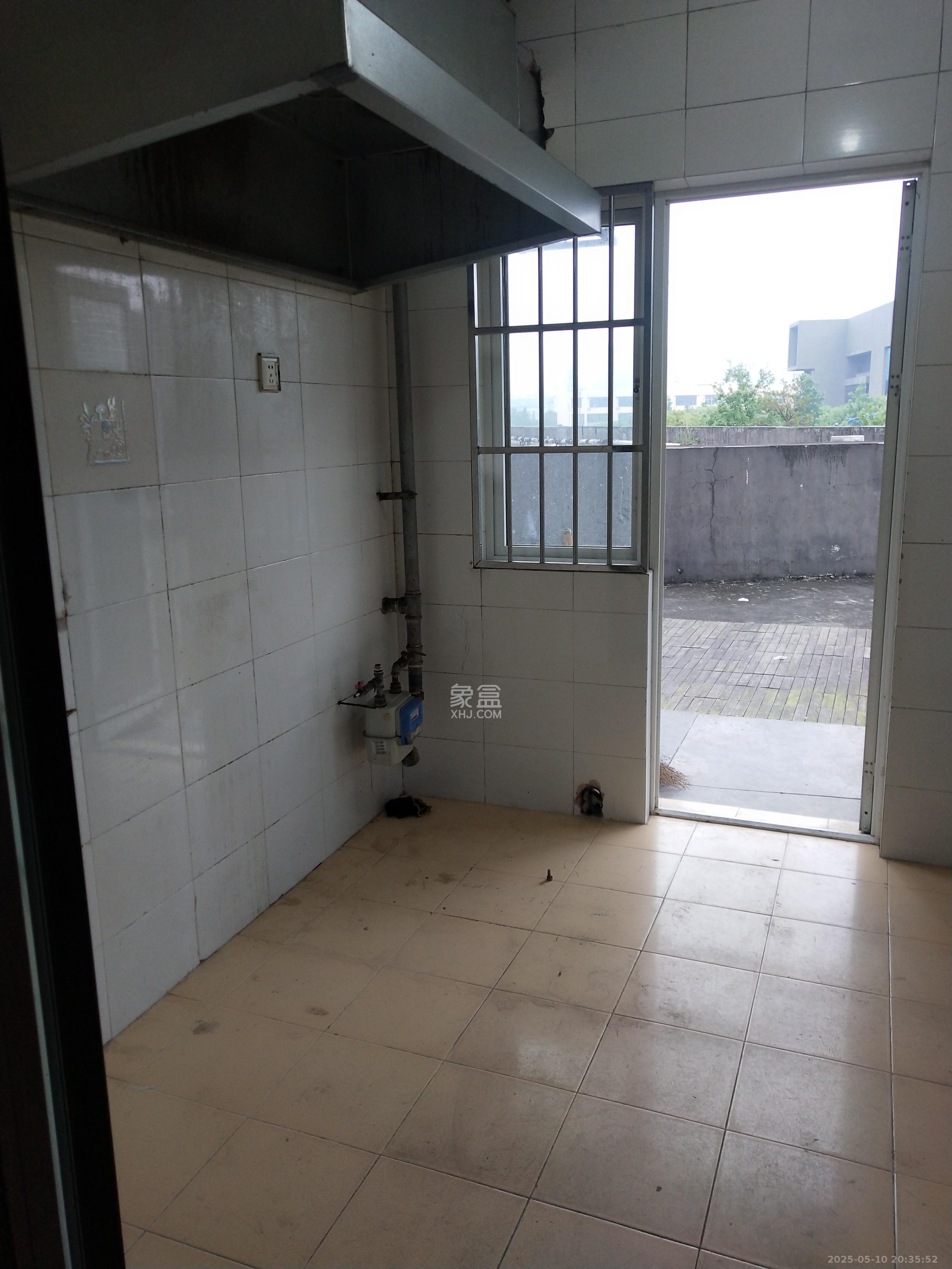 湘麓国际 4室2厅2卫 3000.0元/月 湘麓国际 4室2厅2卫 3000.0元/月室内图