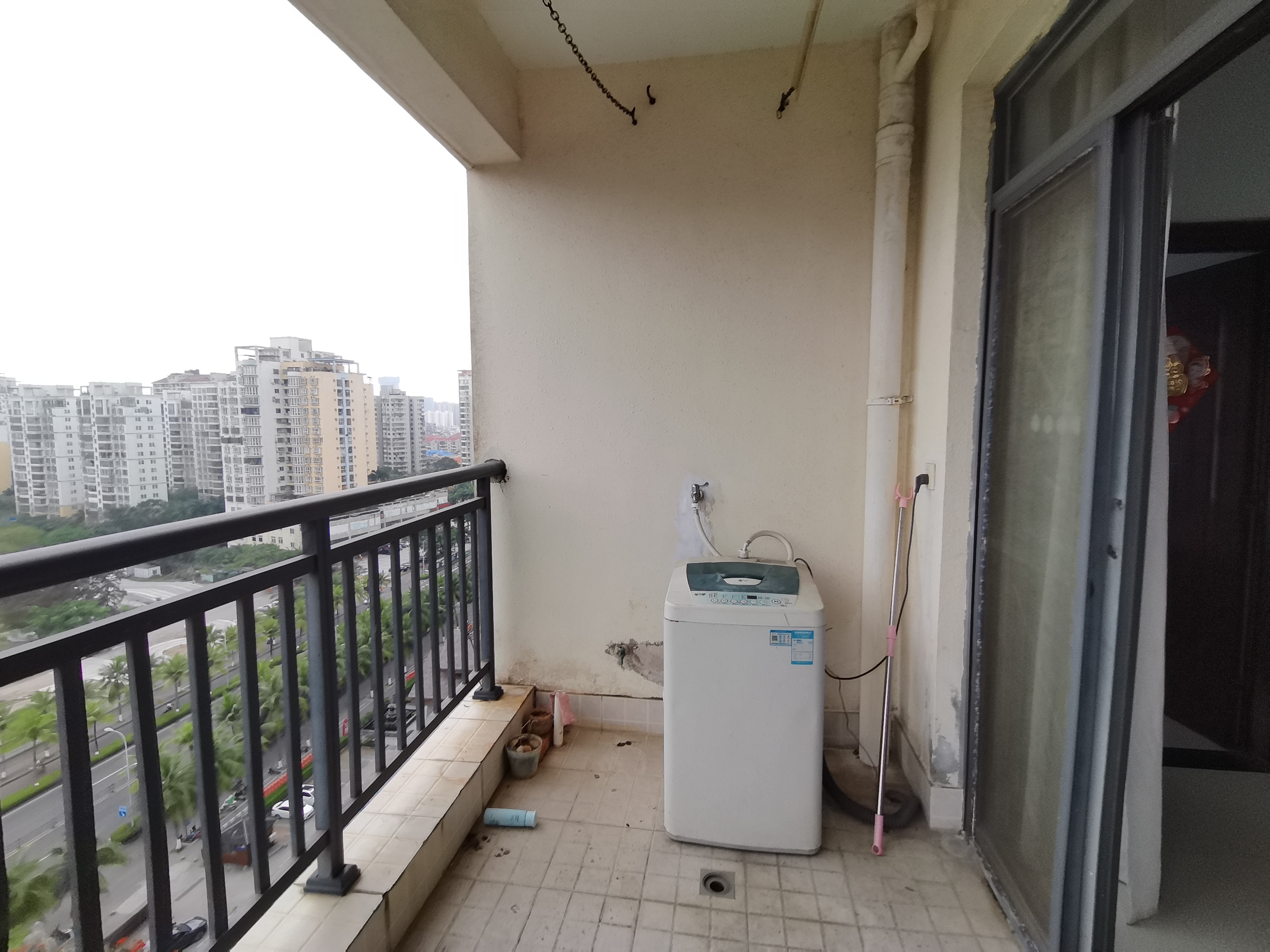 怡心园  2室1厅1卫   2400.00元/月室内图