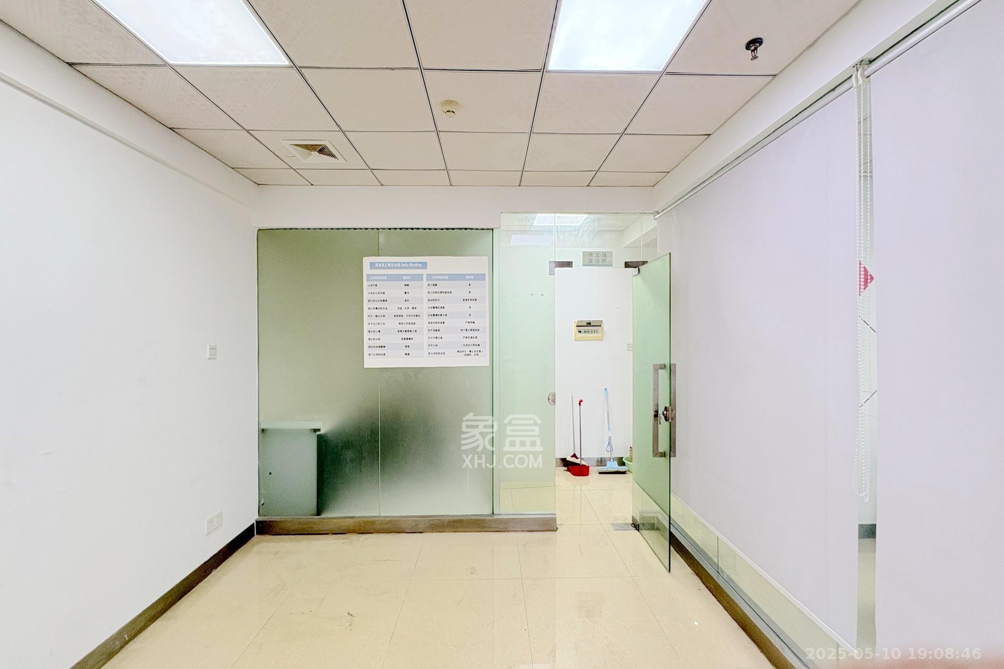 湘域相遇 1室1厅1卫 5000.0元/月 湘域相遇 1室1厅1卫 5000.0元/月室内图