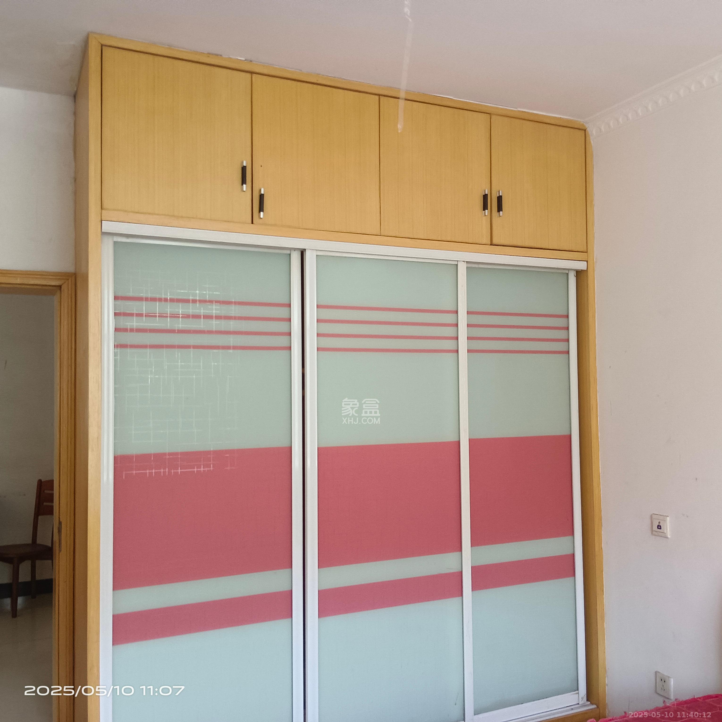 泉水塘小区 3室2厅1卫 2000.0元/月 泉水塘小区 3室2厅1卫 2000.0元/月室内图